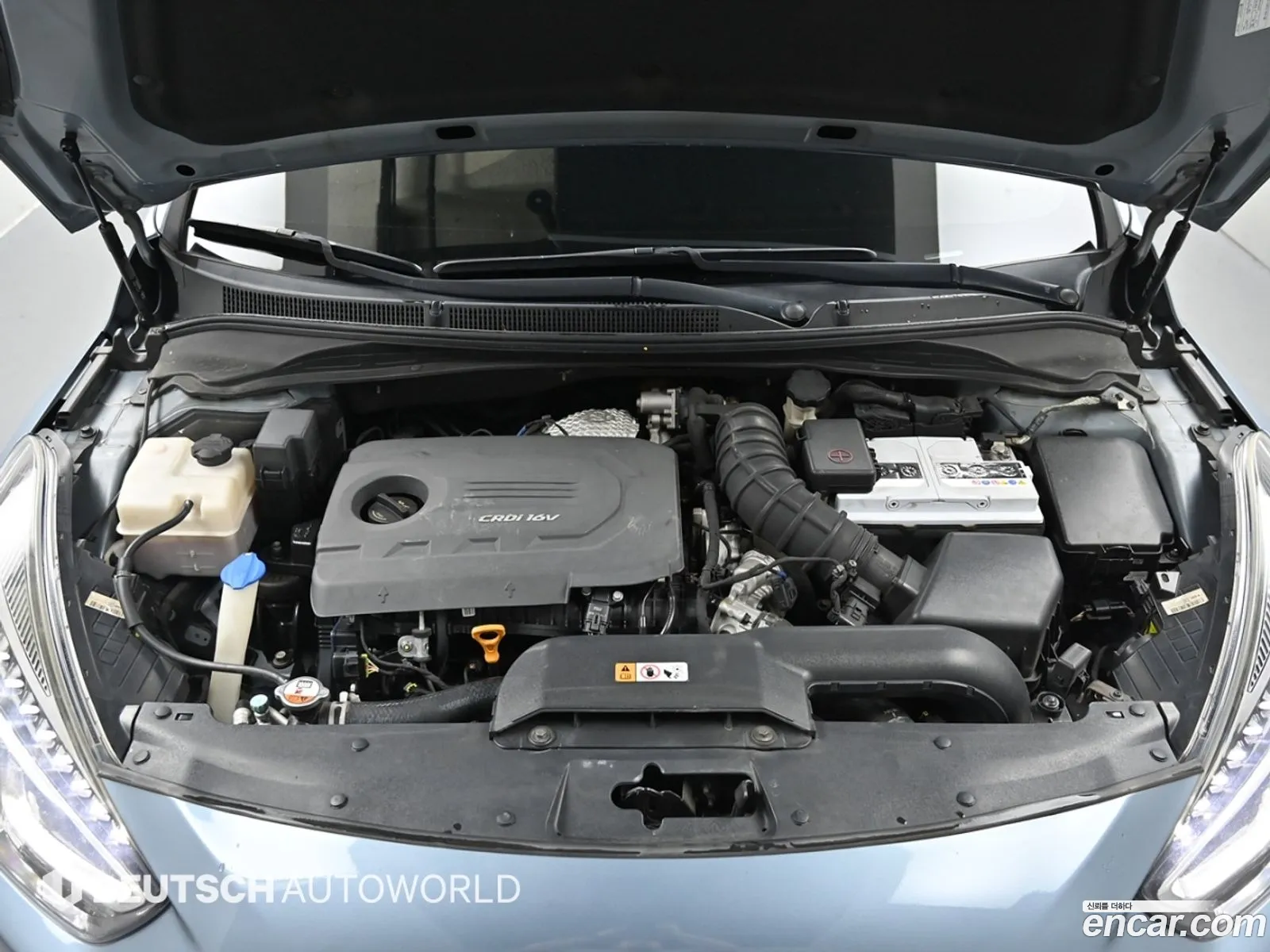 Hyundai i40 Saloon 2016 — 12