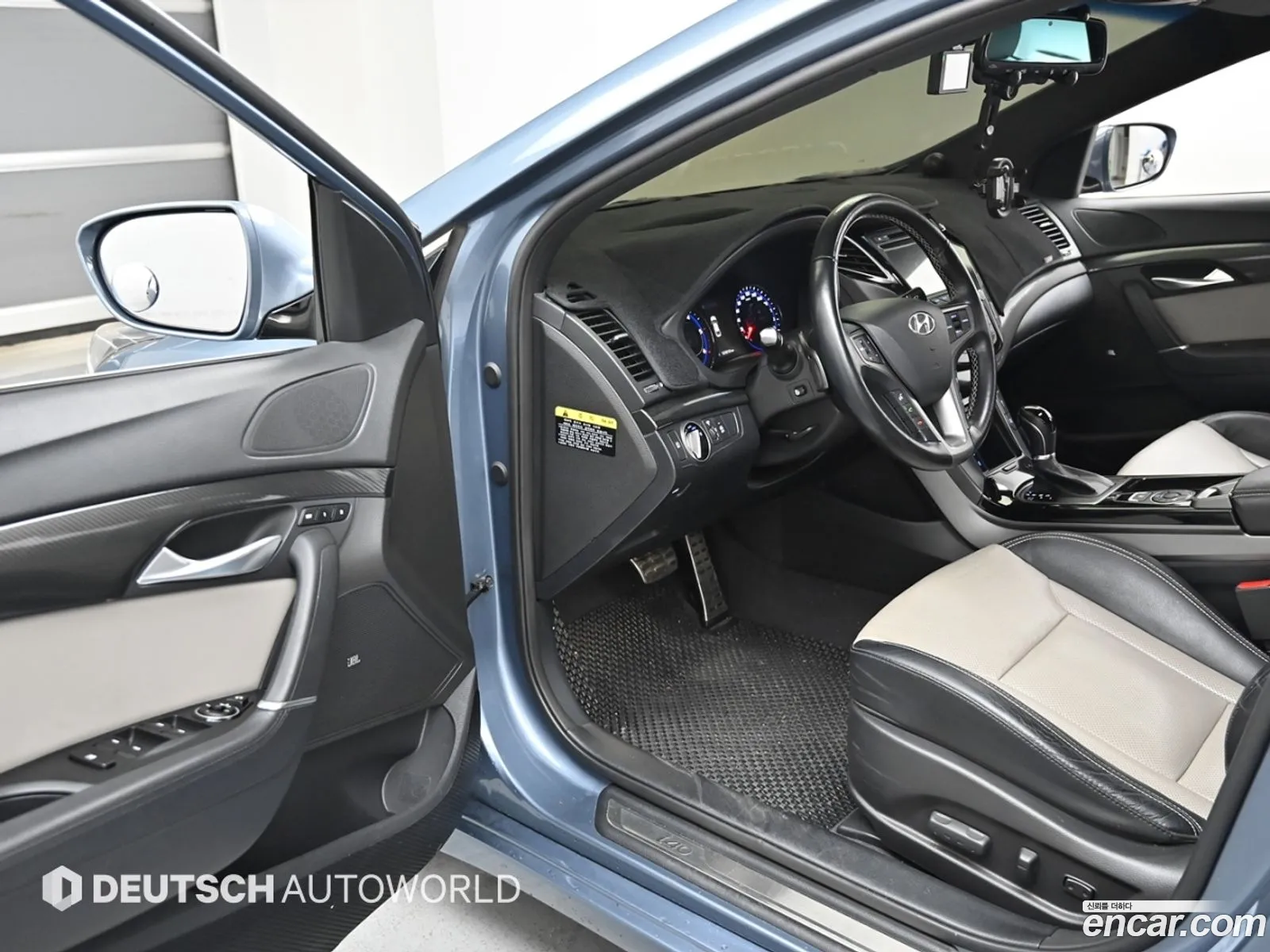 Hyundai i40 Saloon 2016 — 14