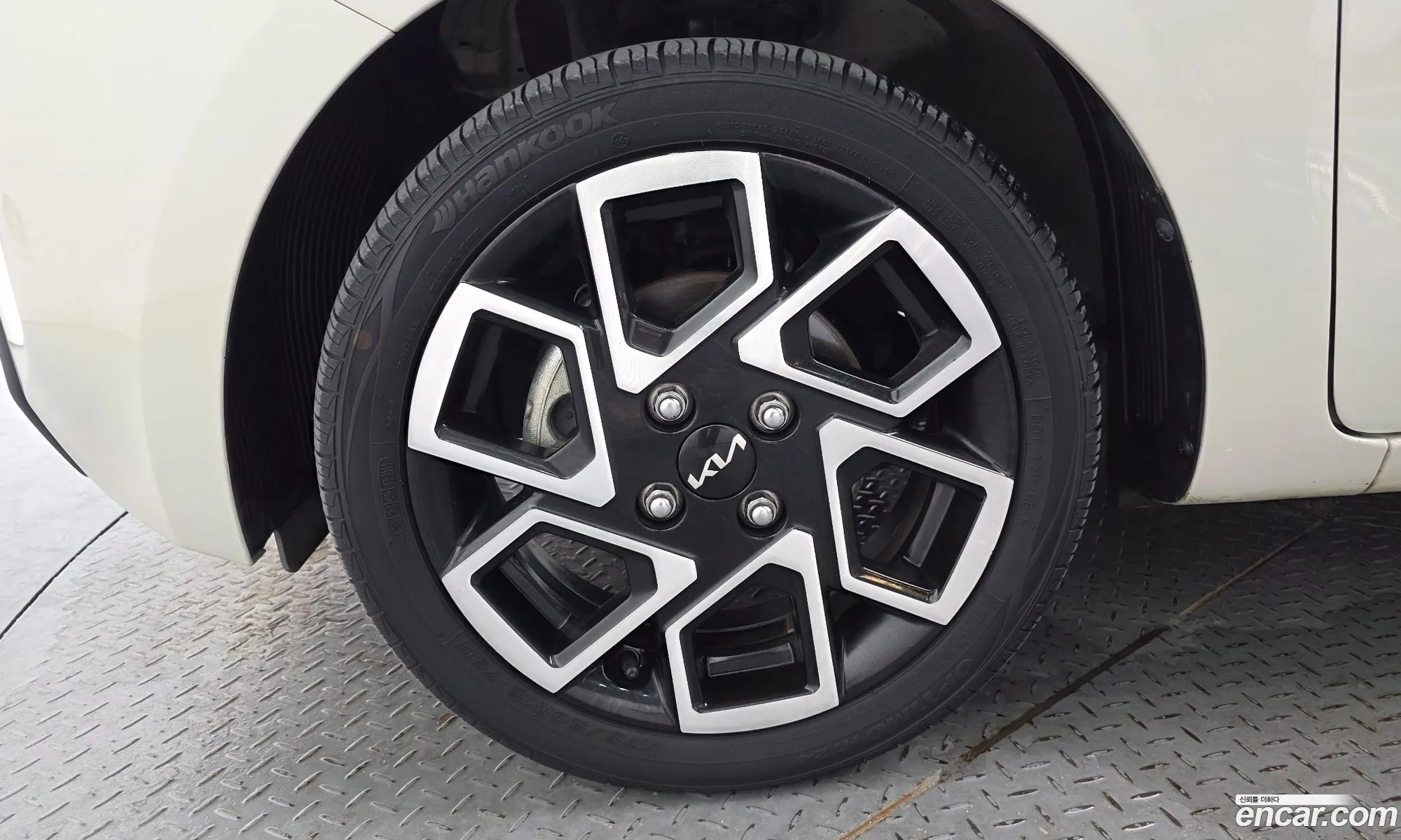 Kia Kia Ray 2024 KNACH811BRT383675 — 26