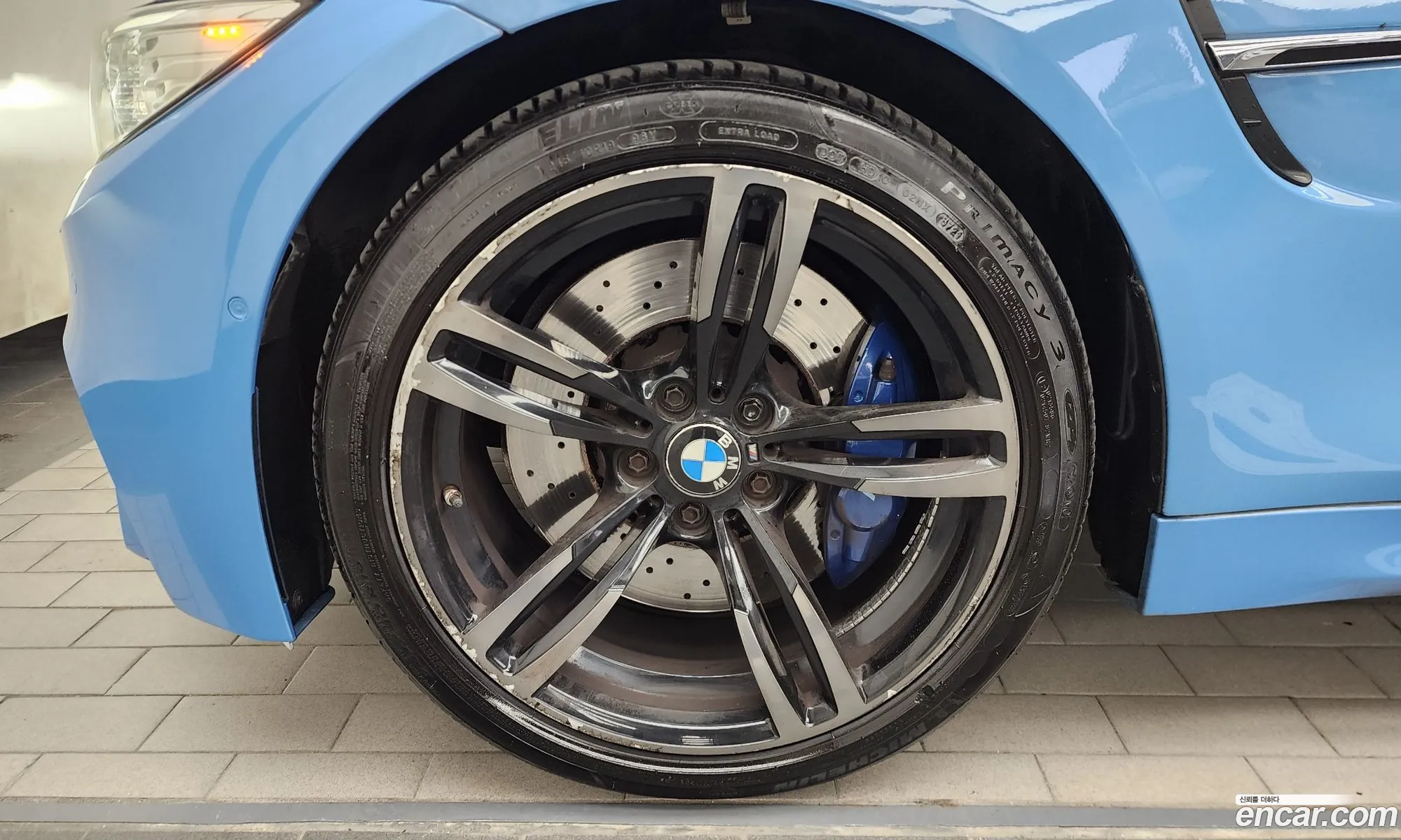 BMW M4 2016 — 17