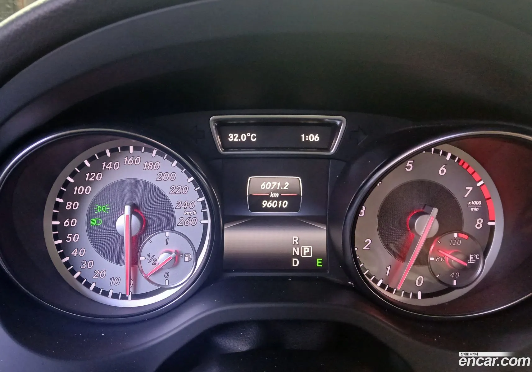 Mercedes-Benz CLA-Class C117 2015 — 10