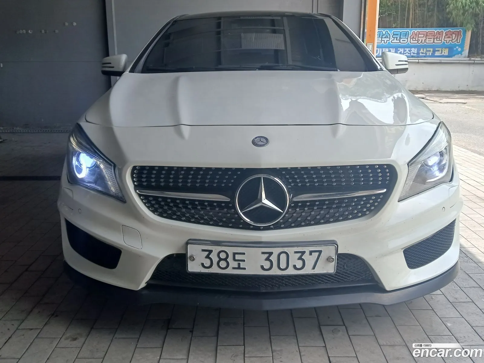 Mercedes-Benz CLA-Class C117 2015 — 20