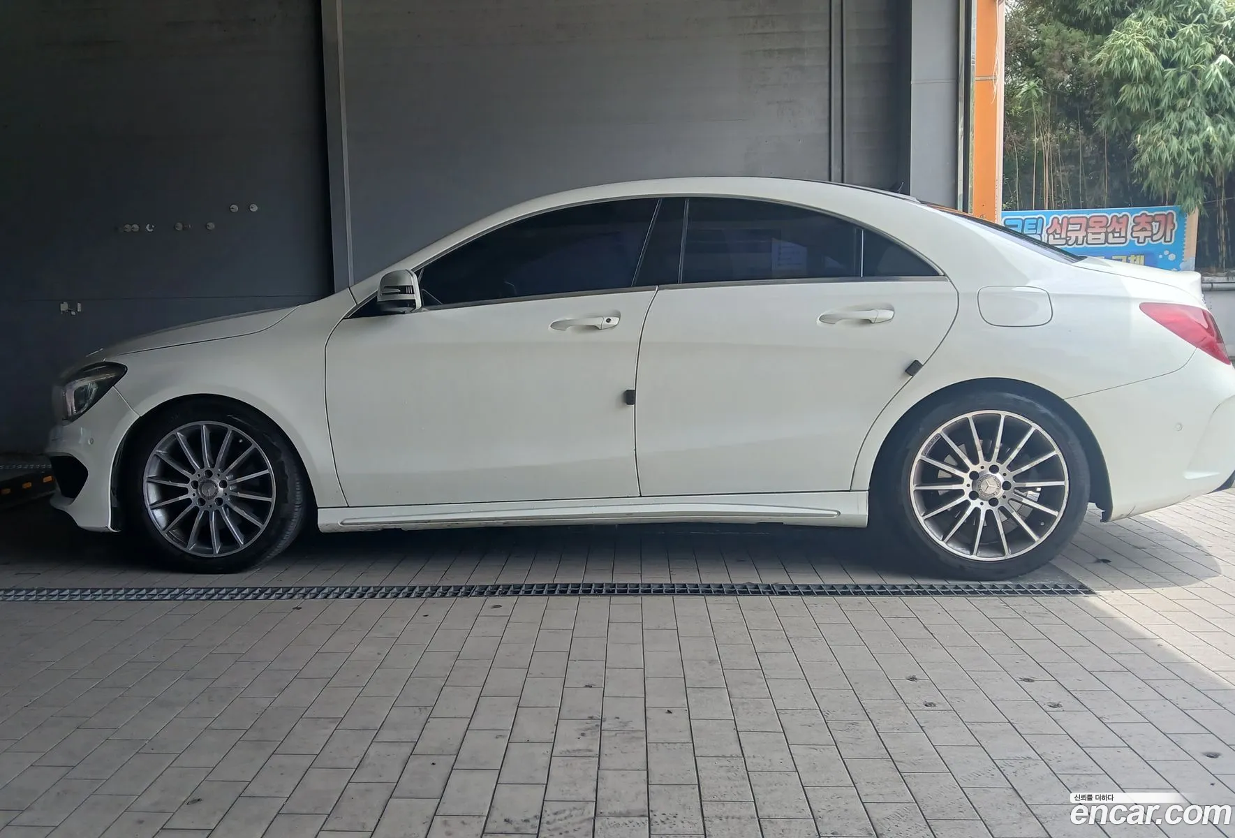 Mercedes-Benz CLA-Class C117 2015 — 18