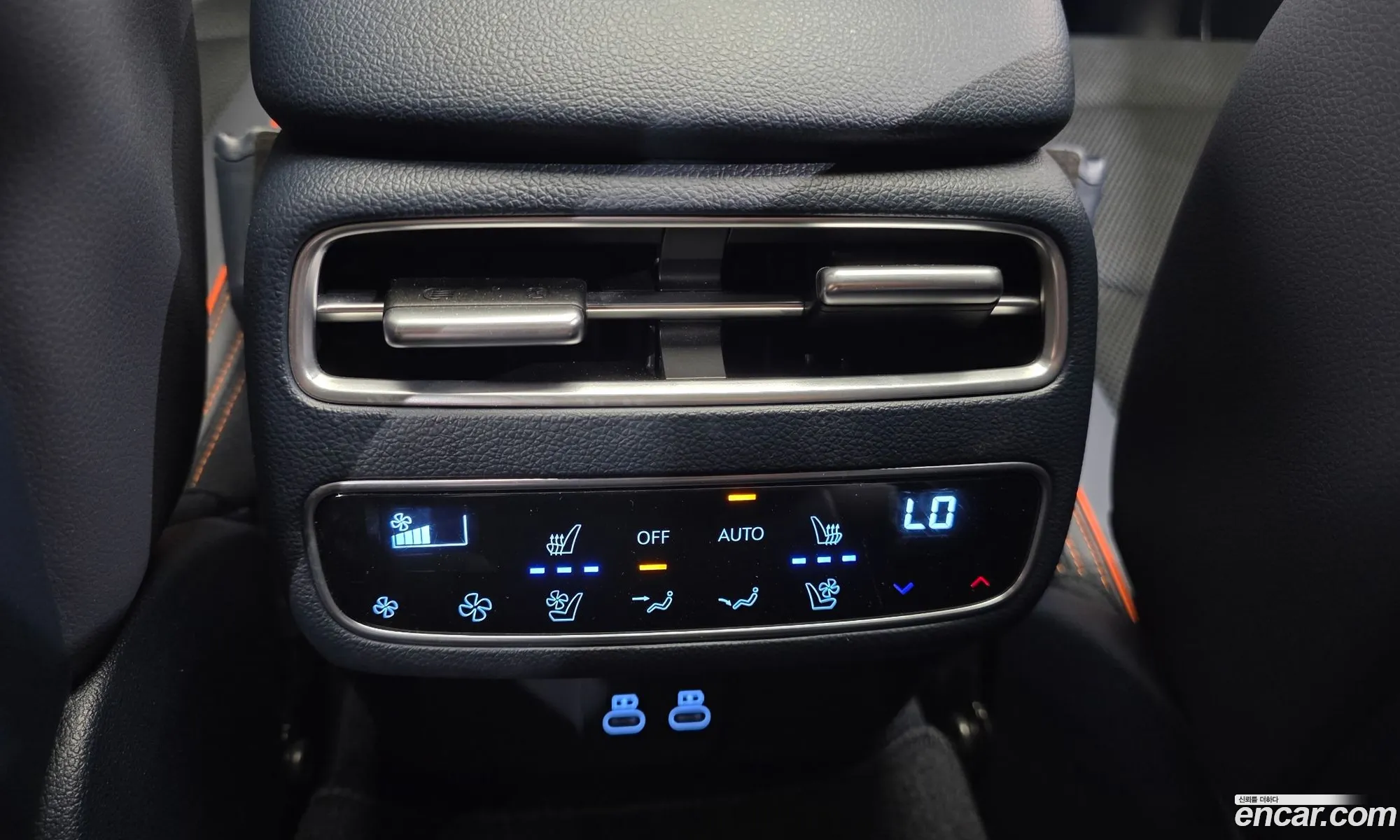 Genesis GV70 2024 — 27