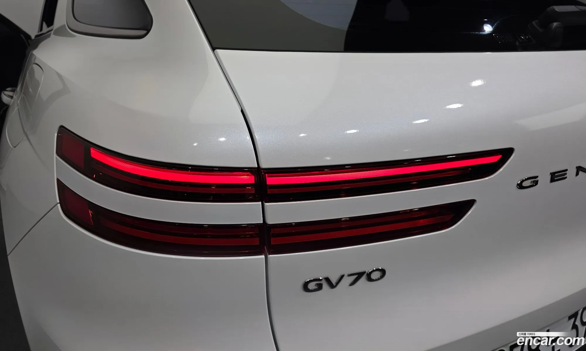 Genesis GV70 2024 — 21