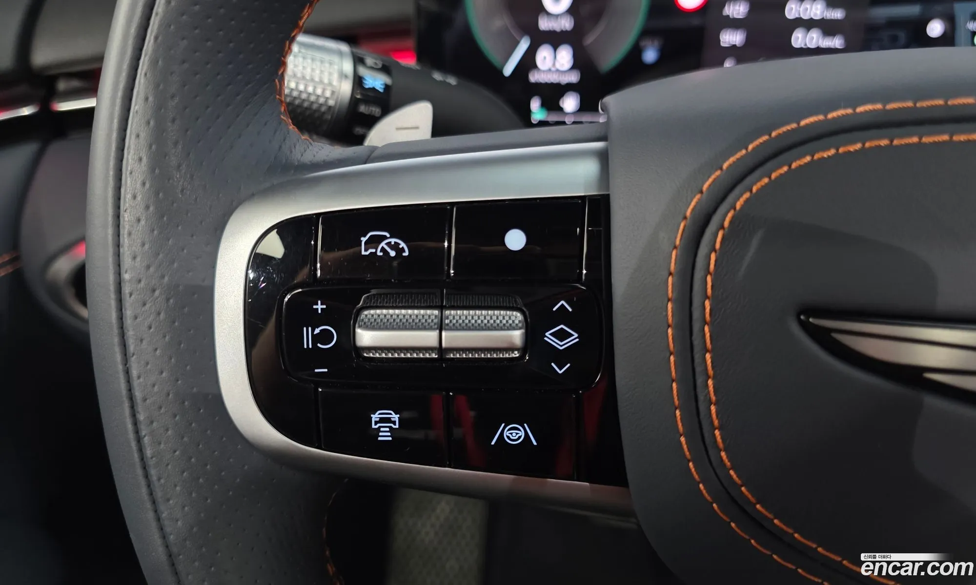 Genesis GV70 2024 — 12