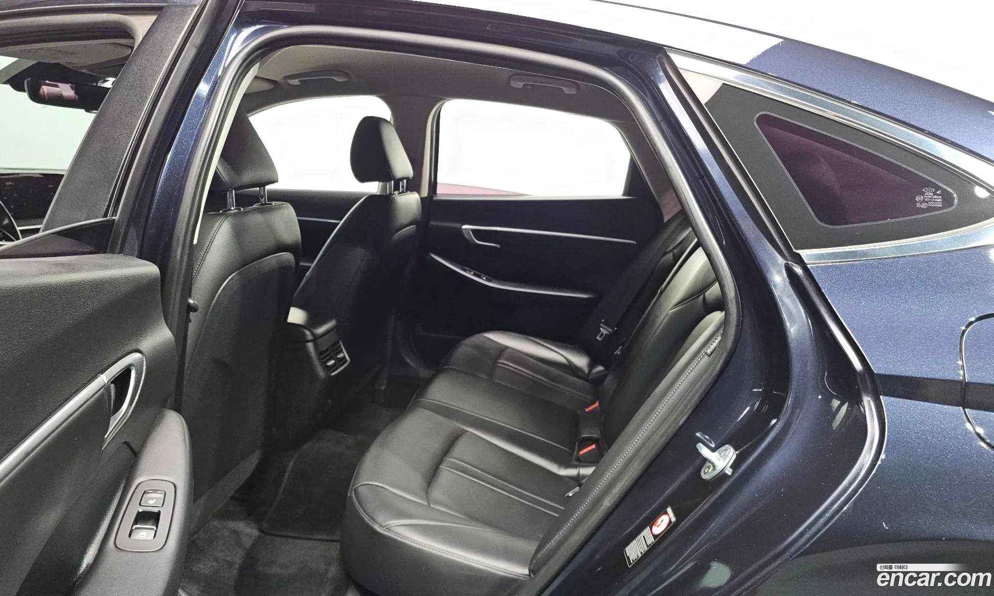 Hyundai Sonata 2019 KMHL141EBLA039191 — 9