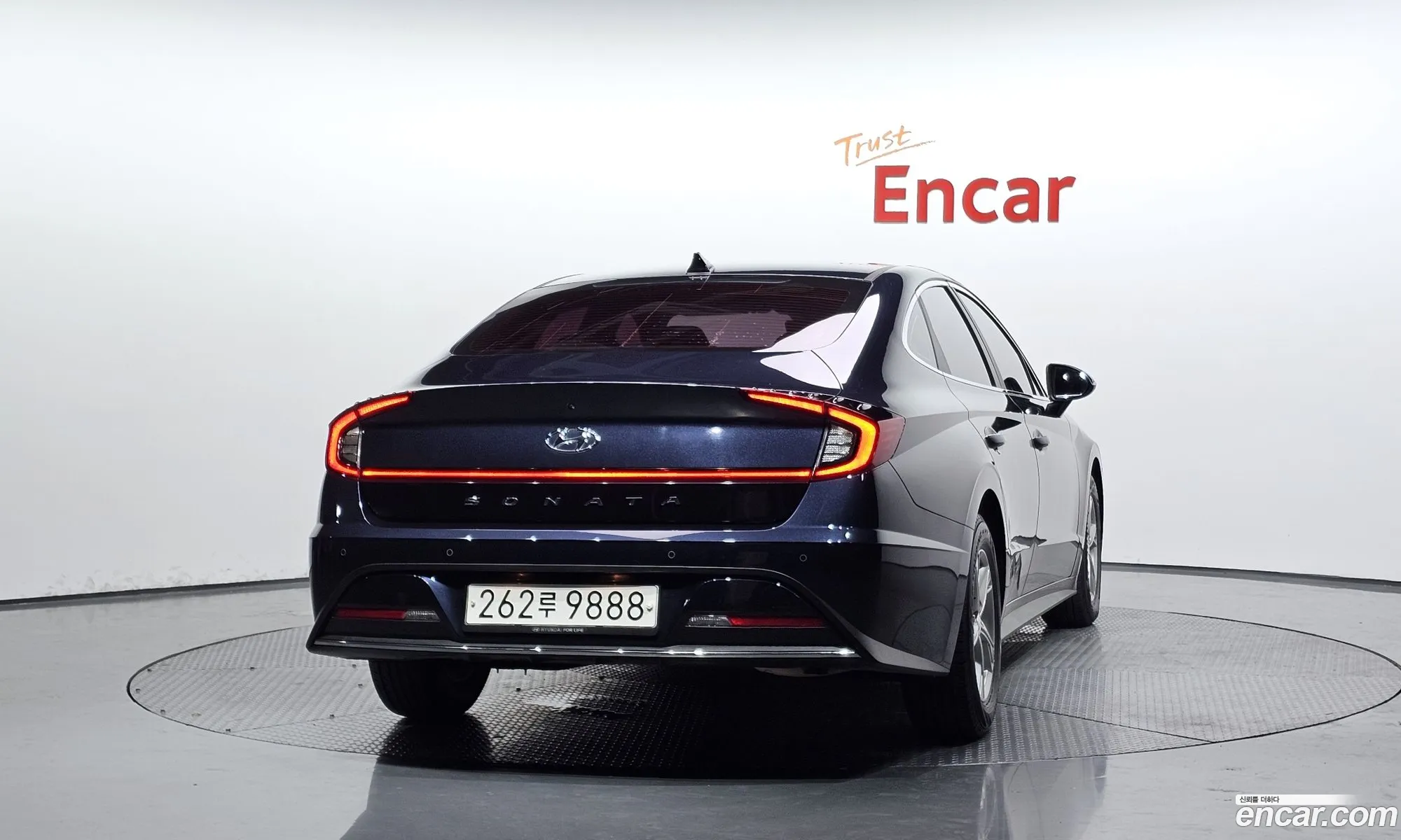 Hyundai Sonata 2019 KMHL141EBLA039191 — 3