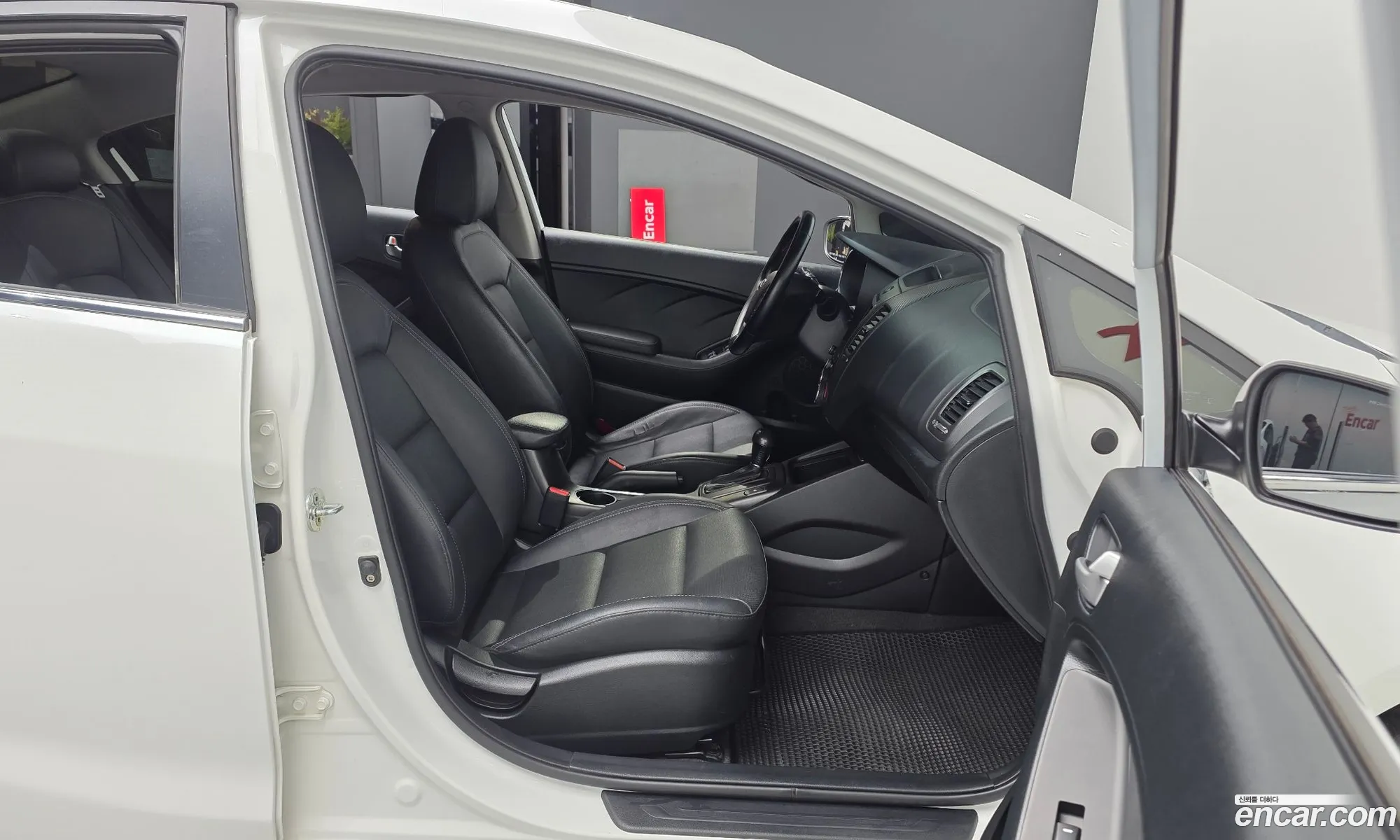 Kia K3 2014 KNAFK412BFA882692 — 7