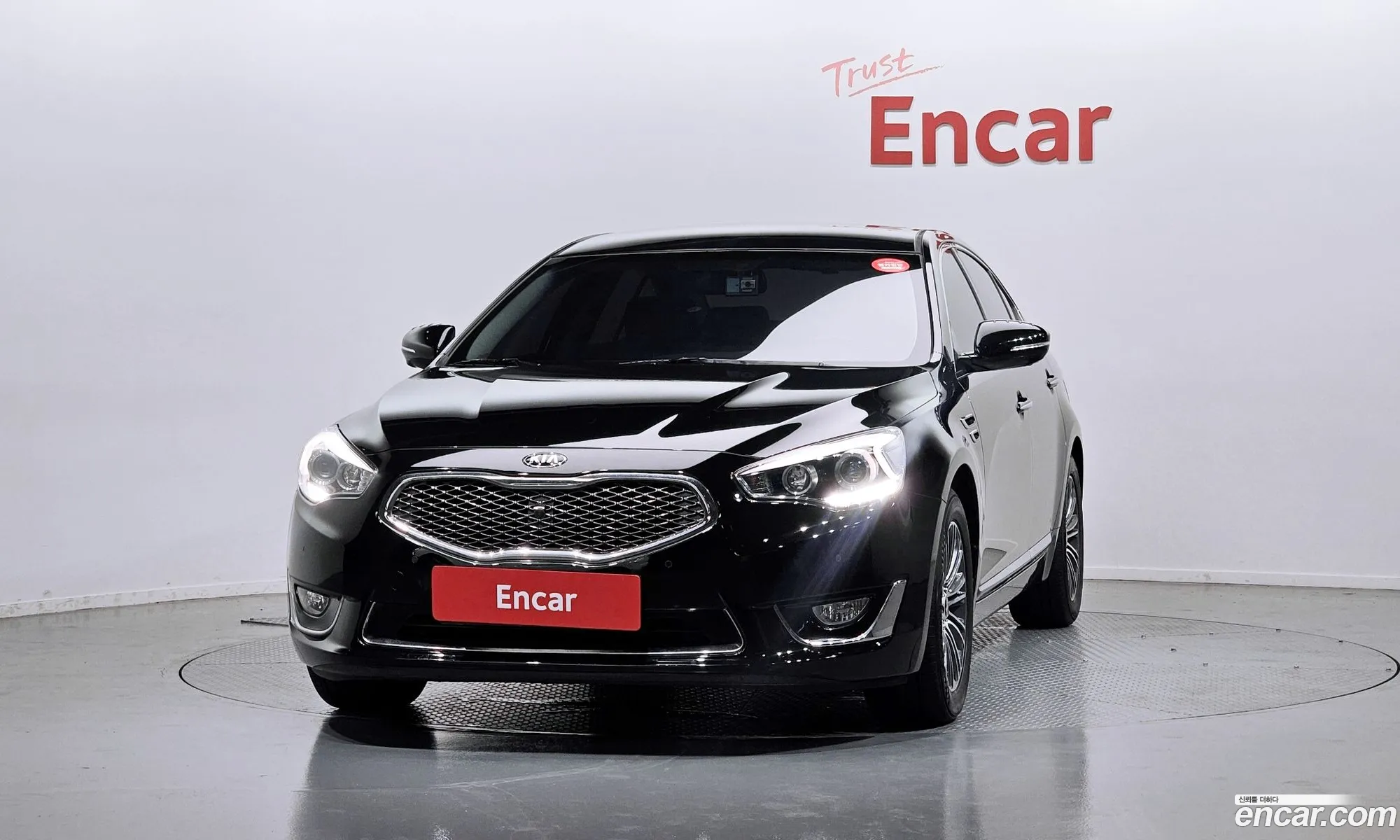 Kia K7 2015 — 23