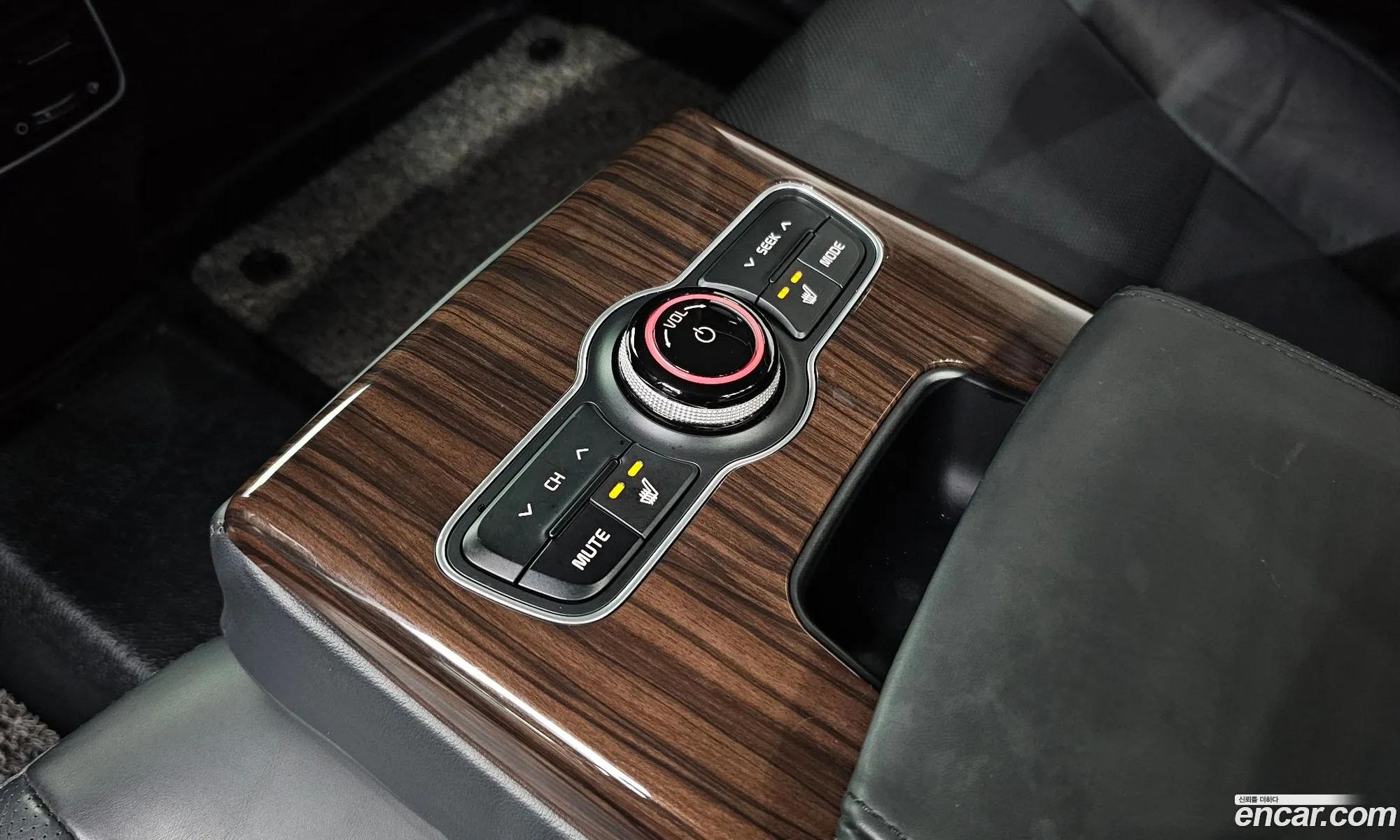 Kia K7 2015 — 8
