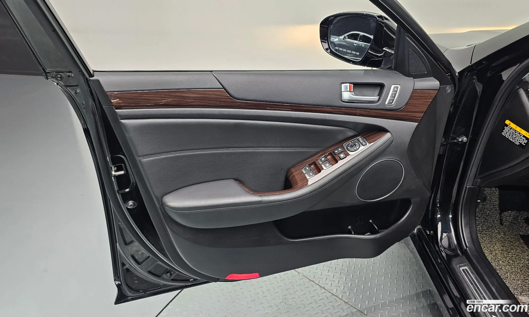 Kia K7 2015 — 19