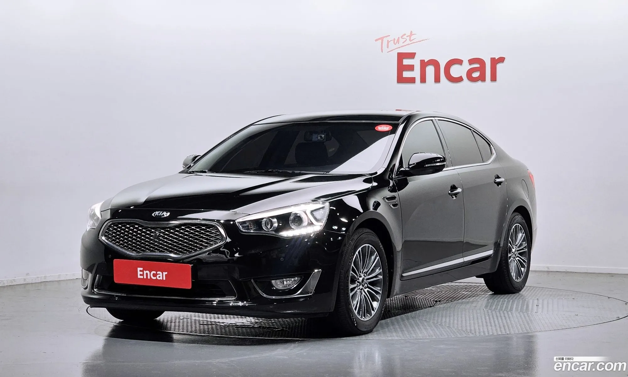Kia K7 2015 — 26