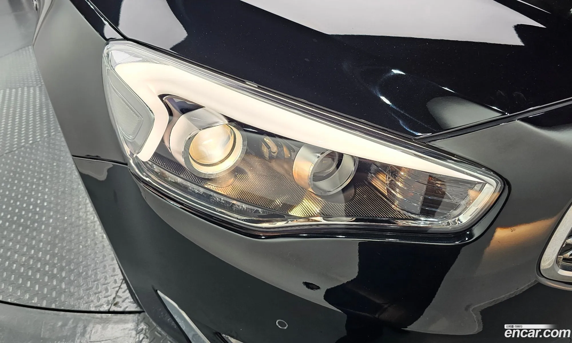 Kia K7 2015 — 25