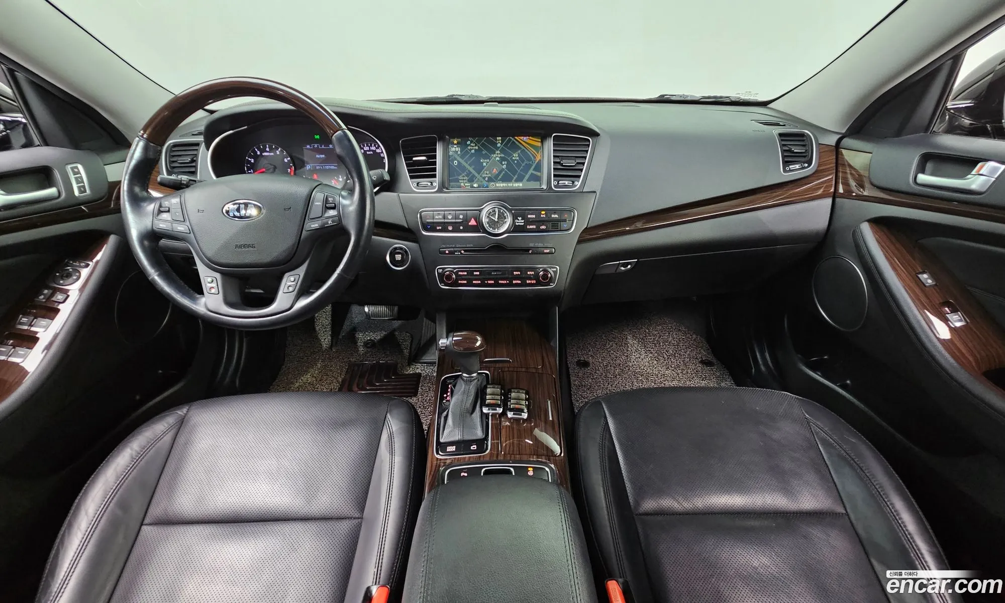 Kia K7 2015 — 28