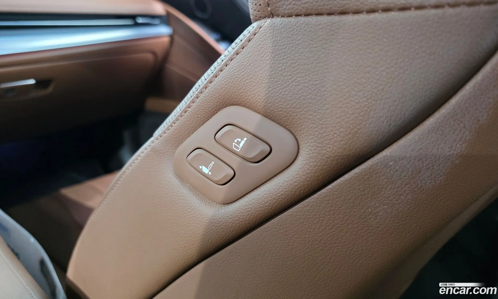 Genesis G80 2023 KMTGB41CBRU219294 — 26