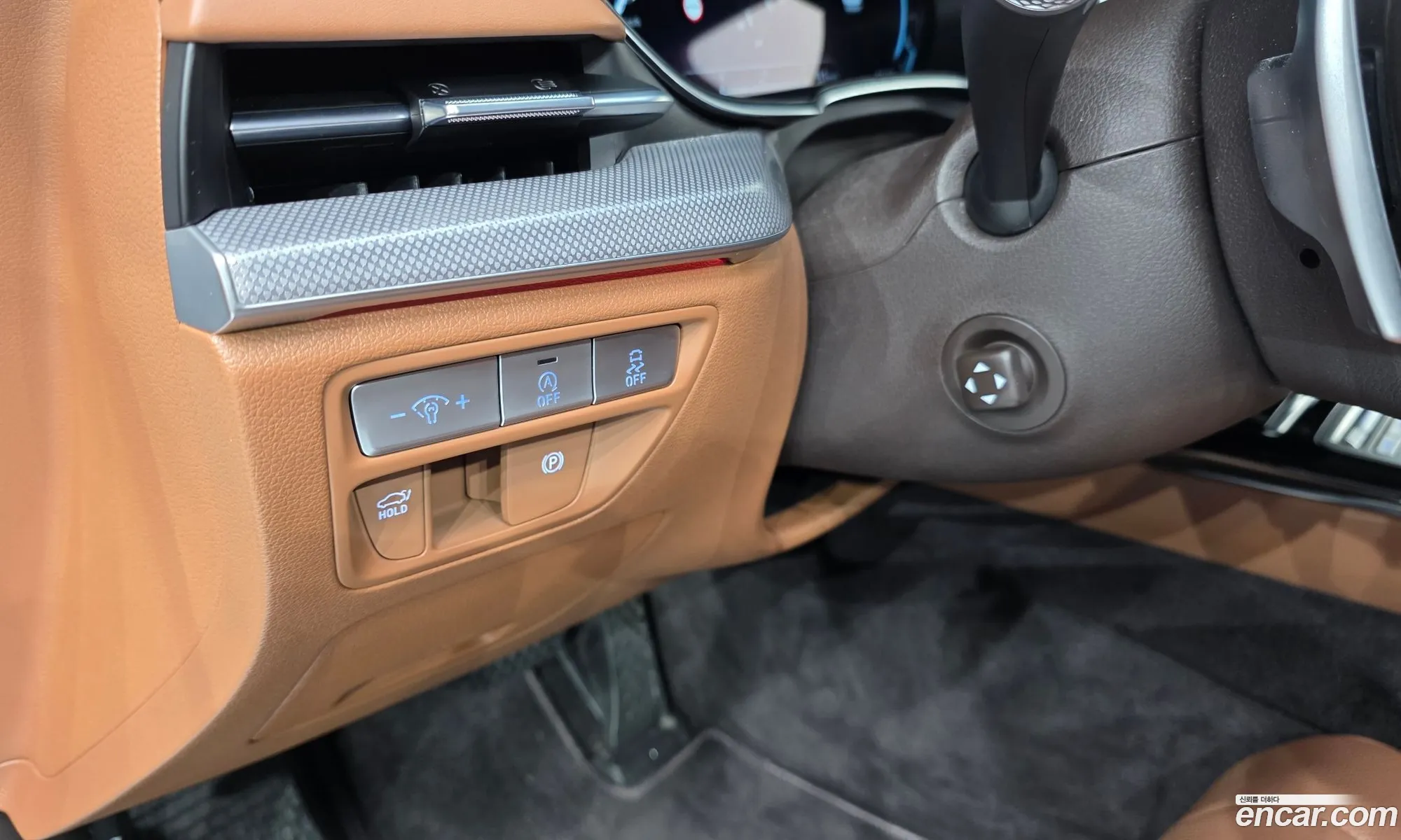 Genesis G80 2023 KMTGB41CBRU219294 — 34
