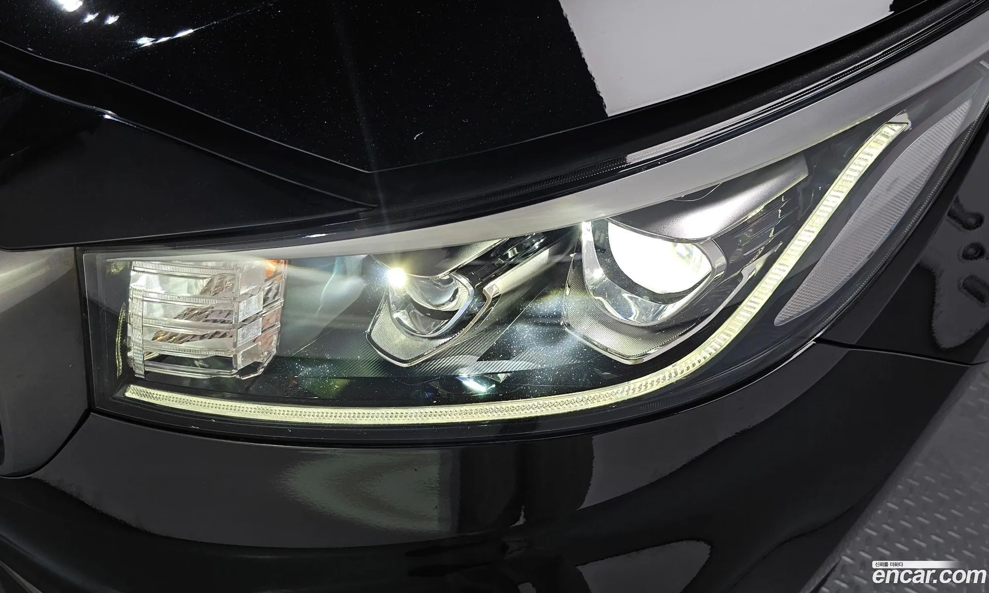 Kia Carnival 2018 KNAME81ABKS478695 — 29