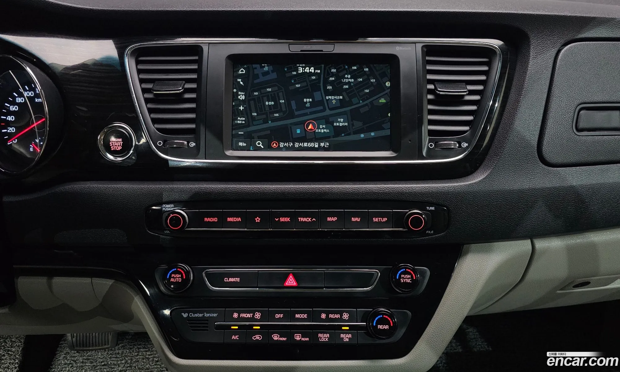 Kia Carnival 2018 KNAME81ABKS478695 — 14