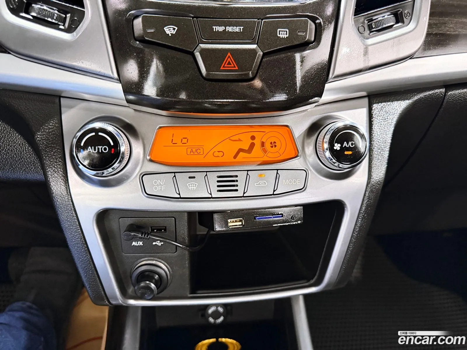 KG Mobility (SsangYong) Korando C 2014 — 20