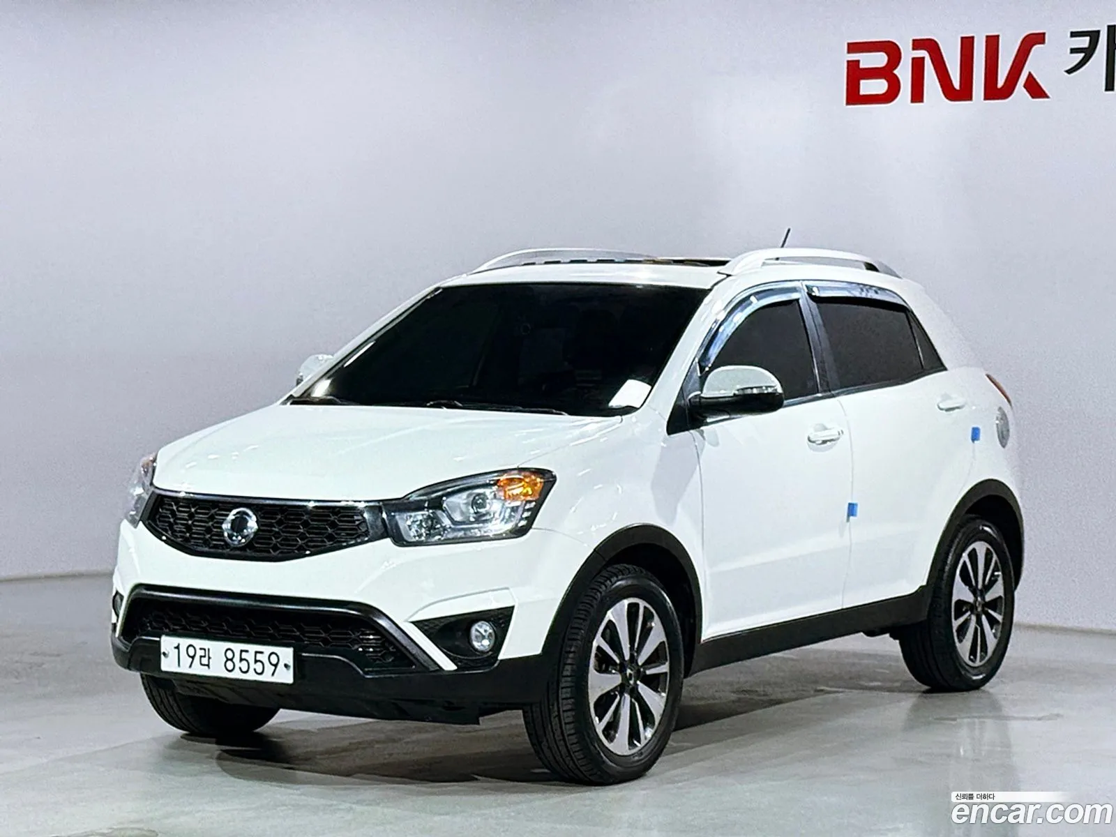 KG Mobility (SsangYong) Korando C 2014 — 13