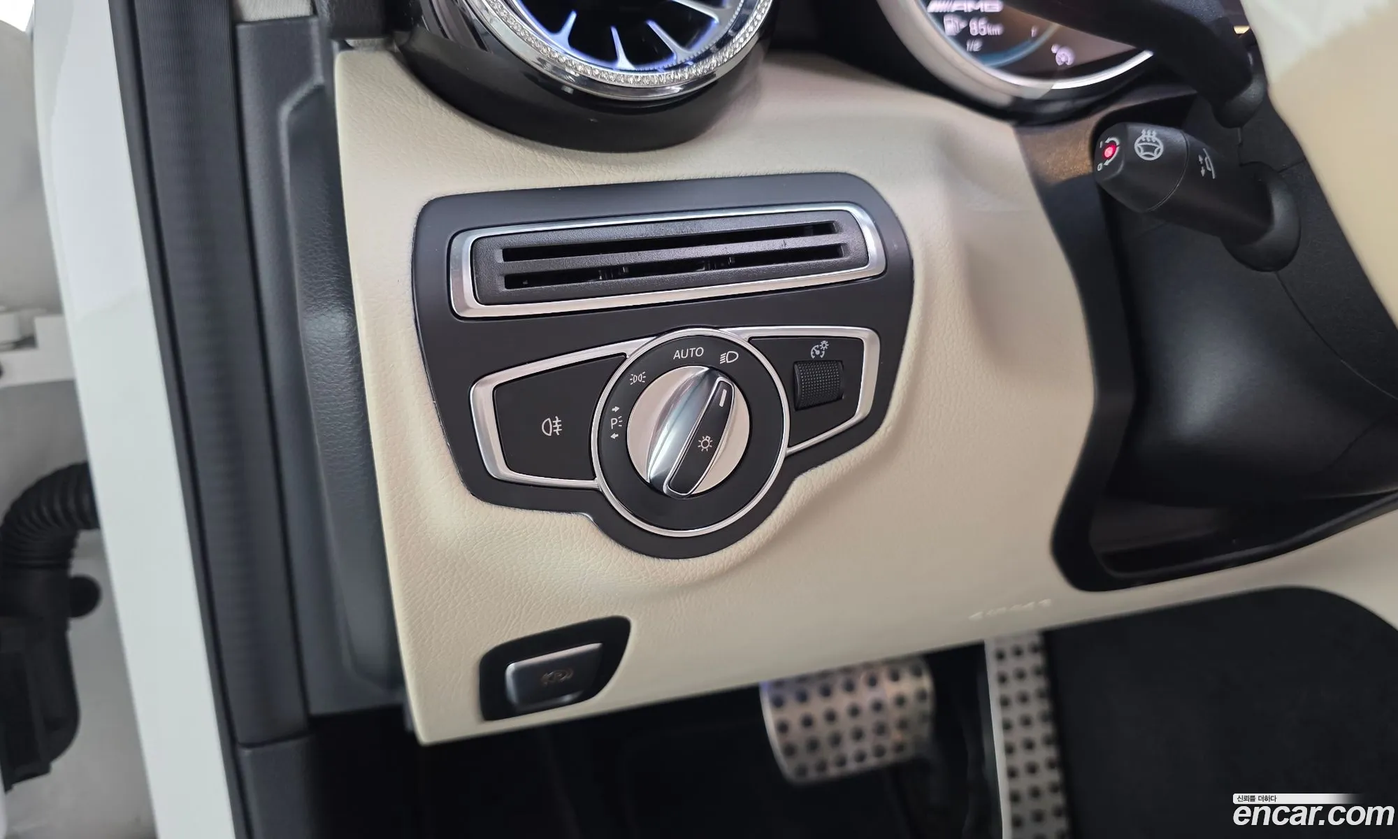 Mercedes-Benz C-Class W205 2020 — 3