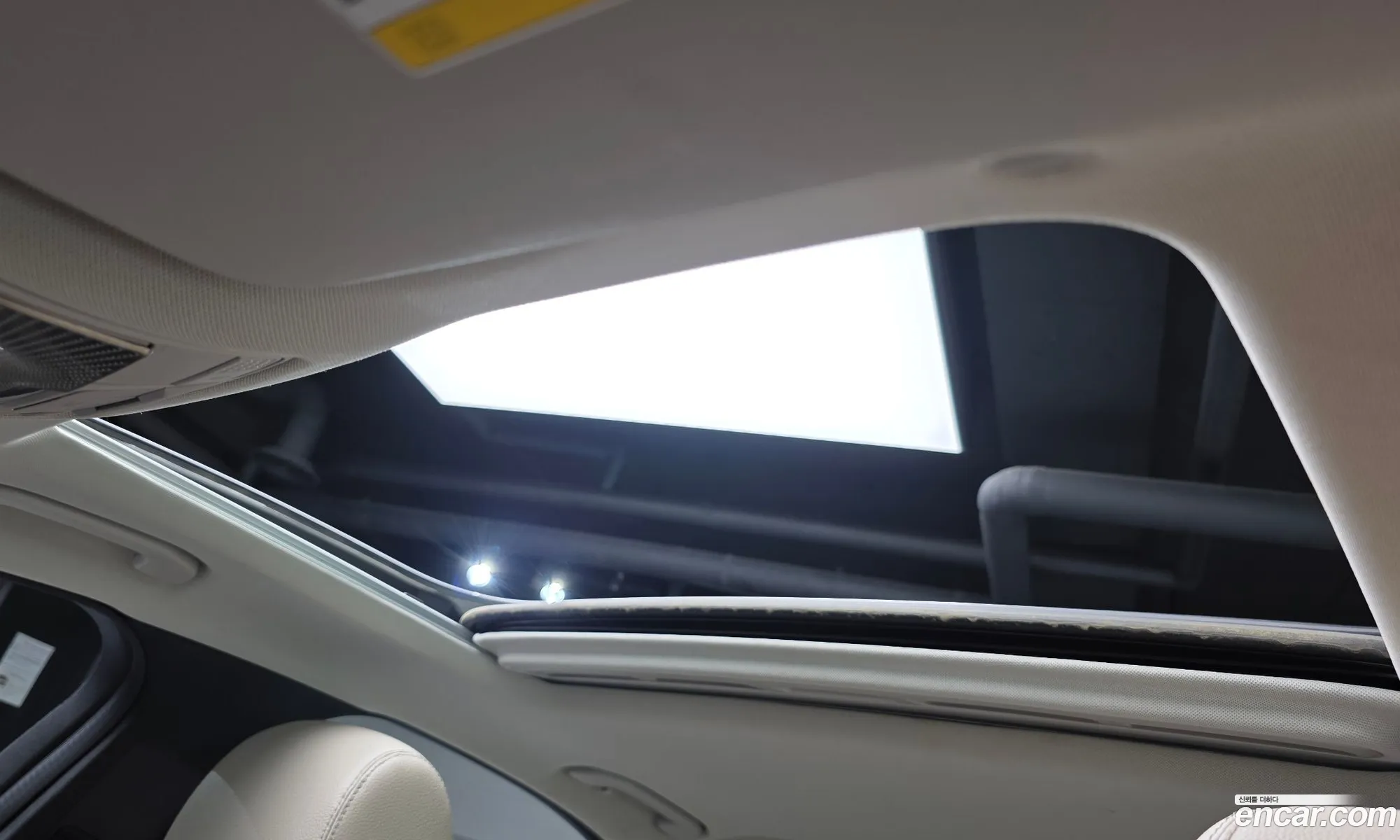 Mercedes-Benz C-Class W205 2020 — 10