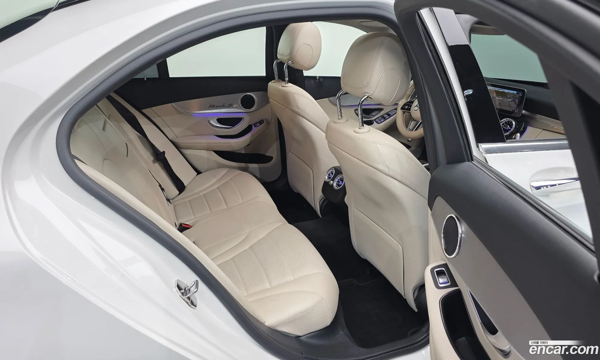 Mercedes-Benz C-Class W205 2020 — 20