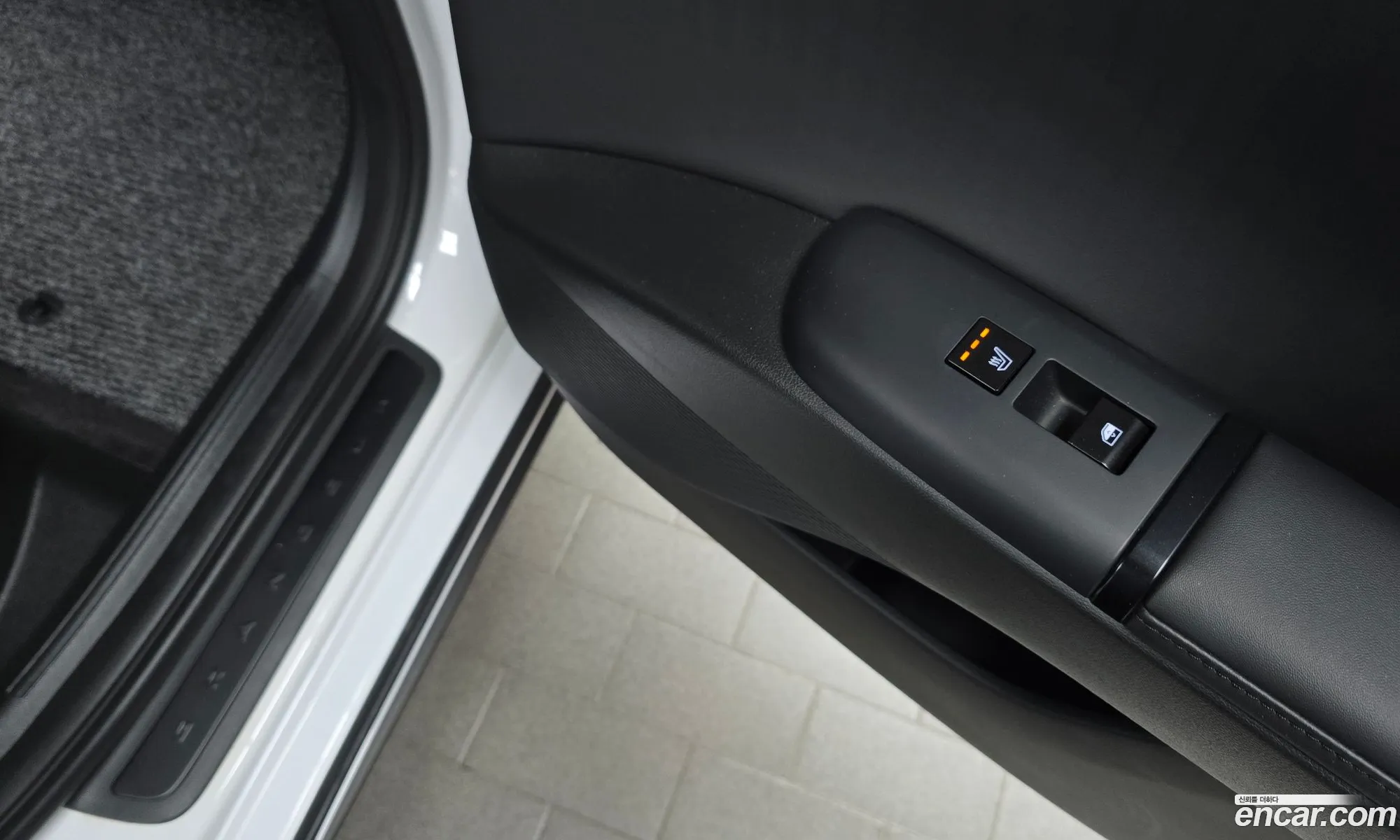 Hyundai Grandeur Hybrid 2023 — 30
