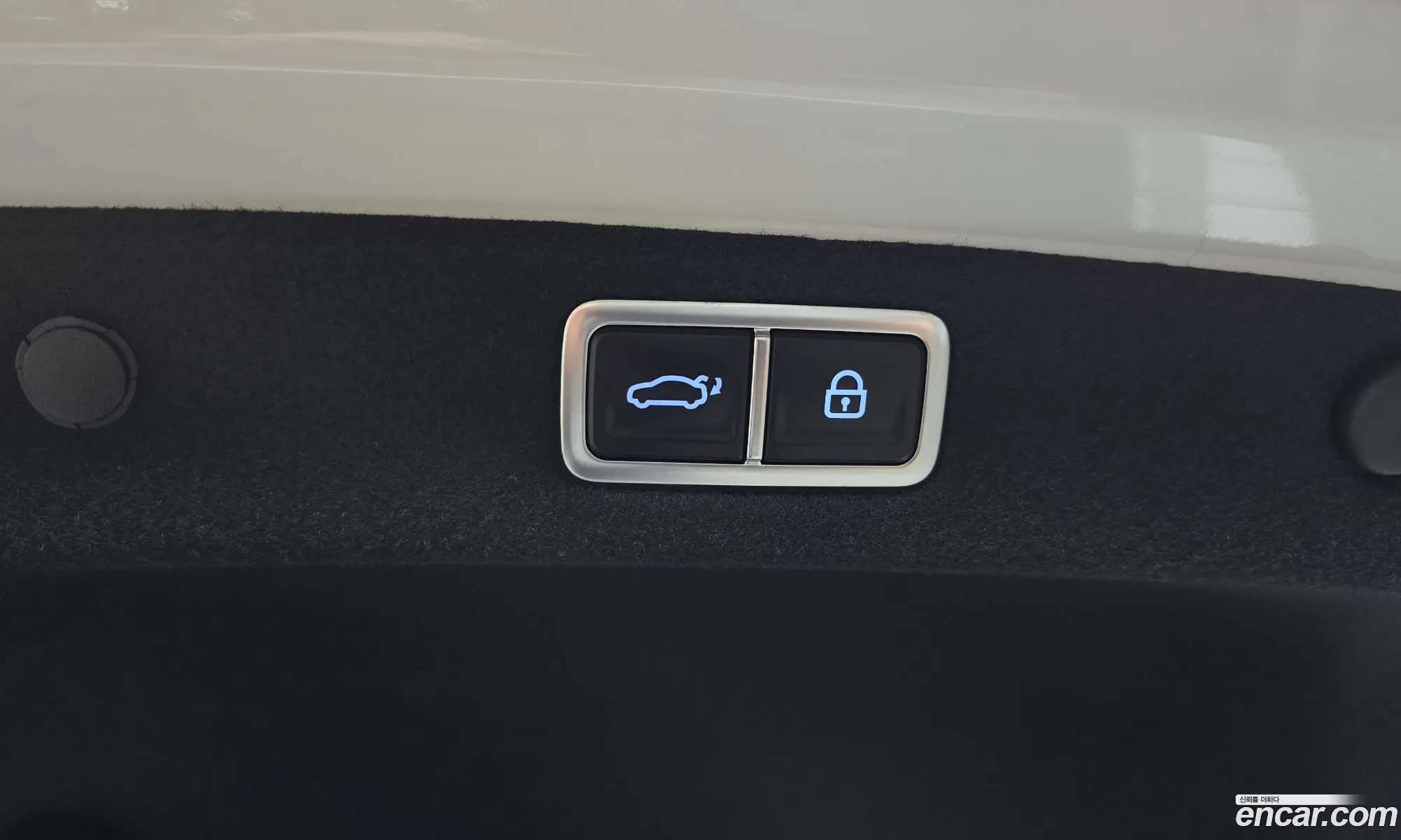 Hyundai Grandeur Hybrid 2023 — 12