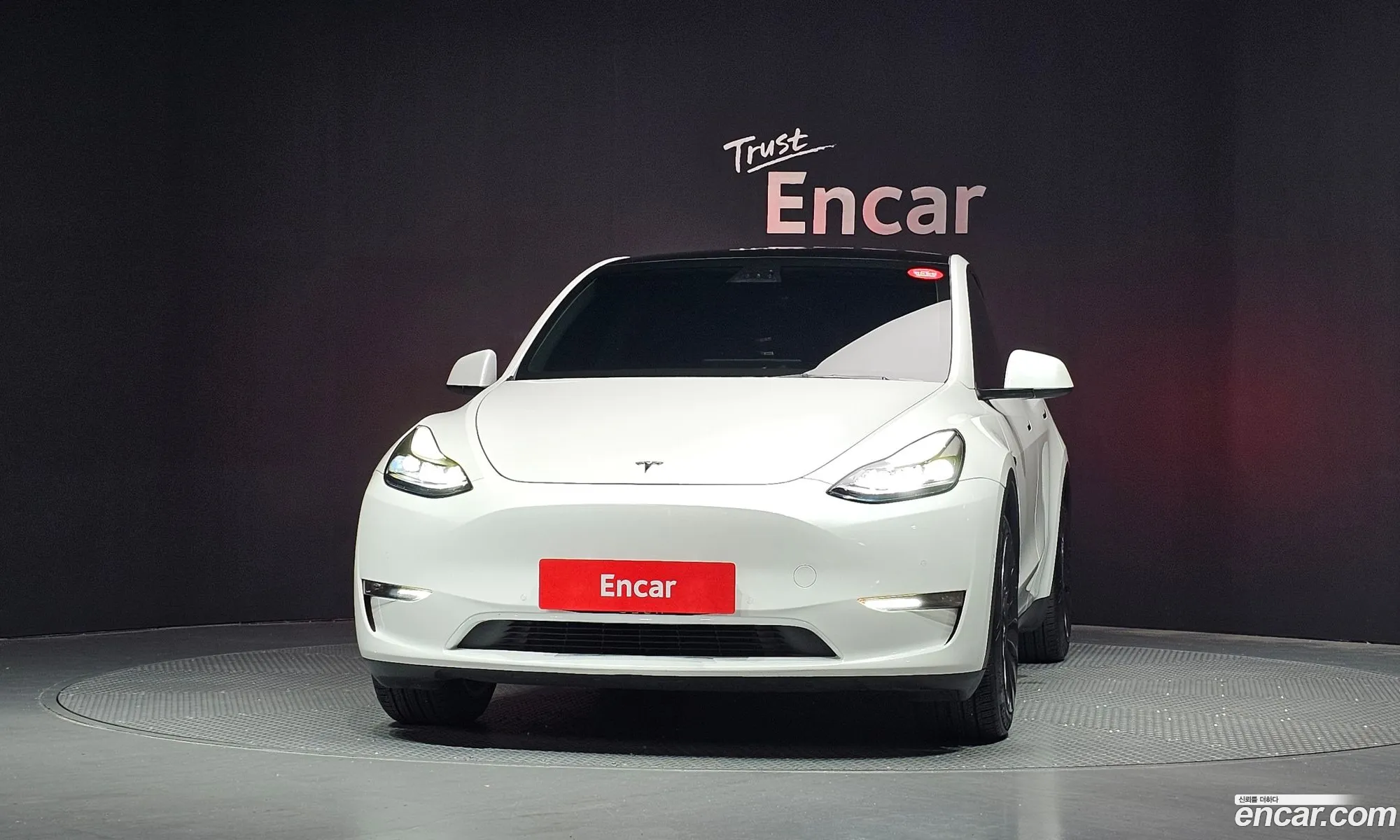 Tesla Model Y 2021 — 3