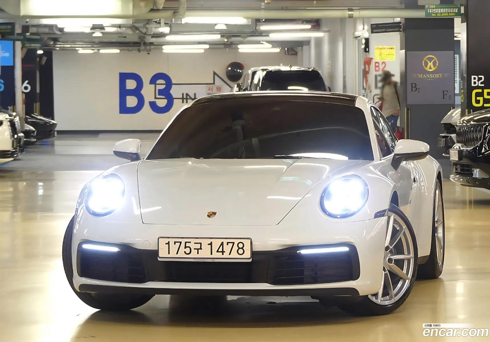 Porsche 911 2021 — 18