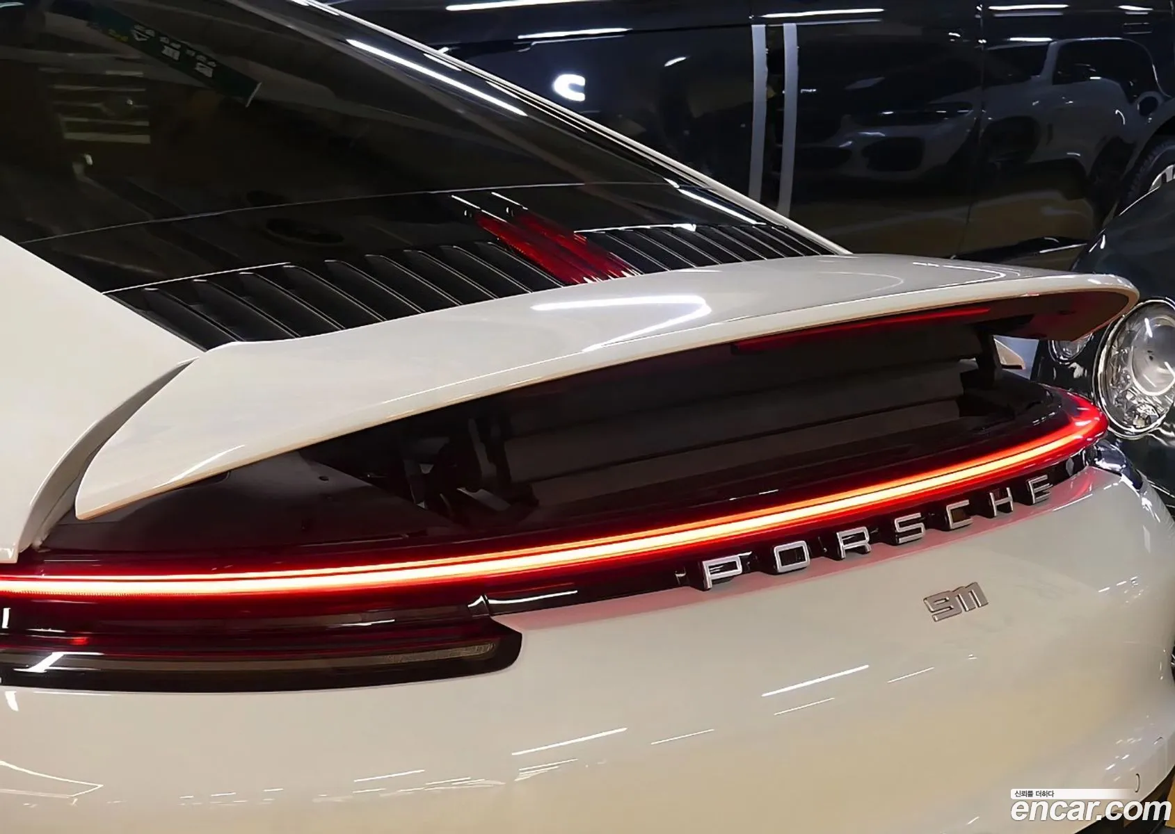 Porsche 911 2021 — 8
