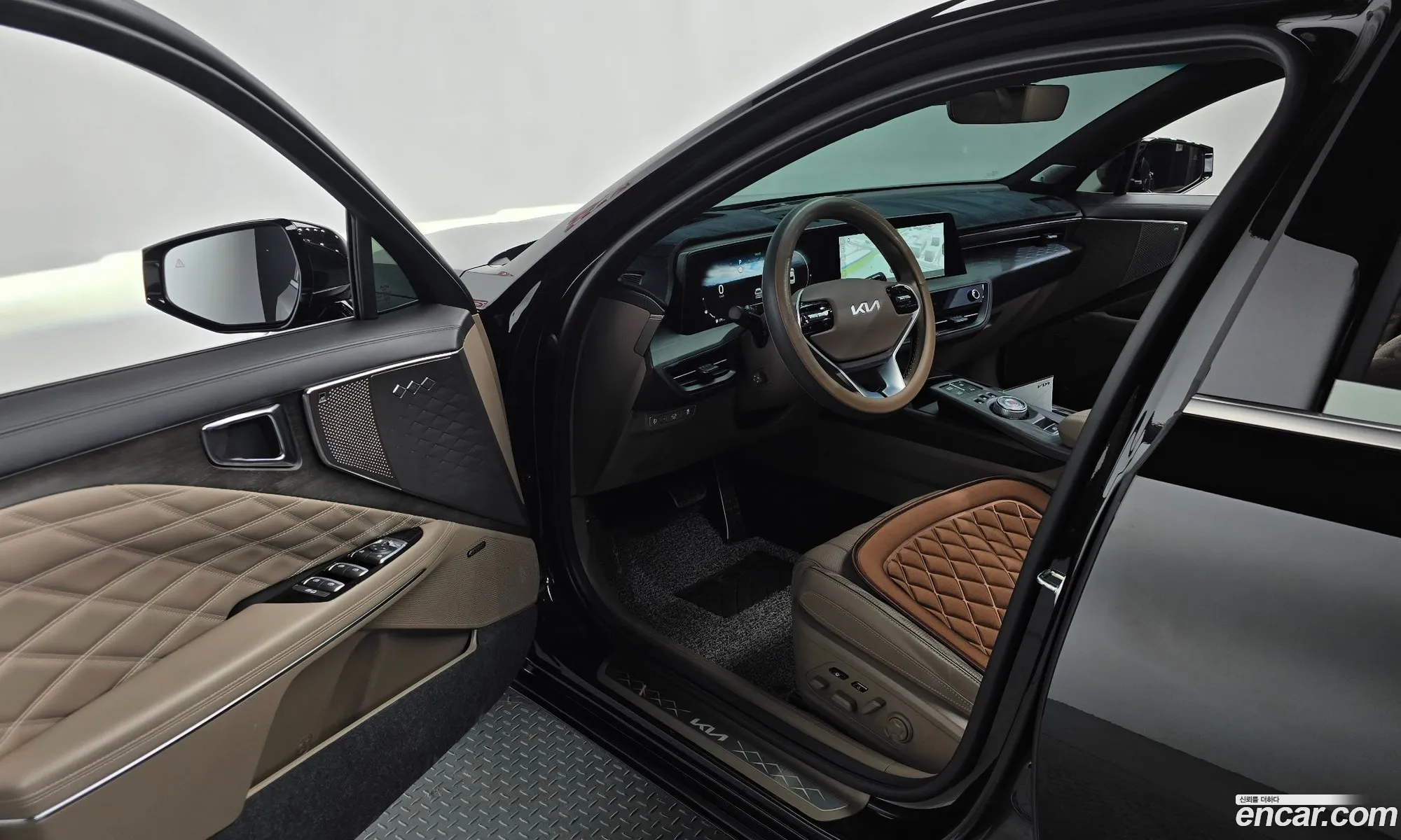 Kia K8 2024 — 12