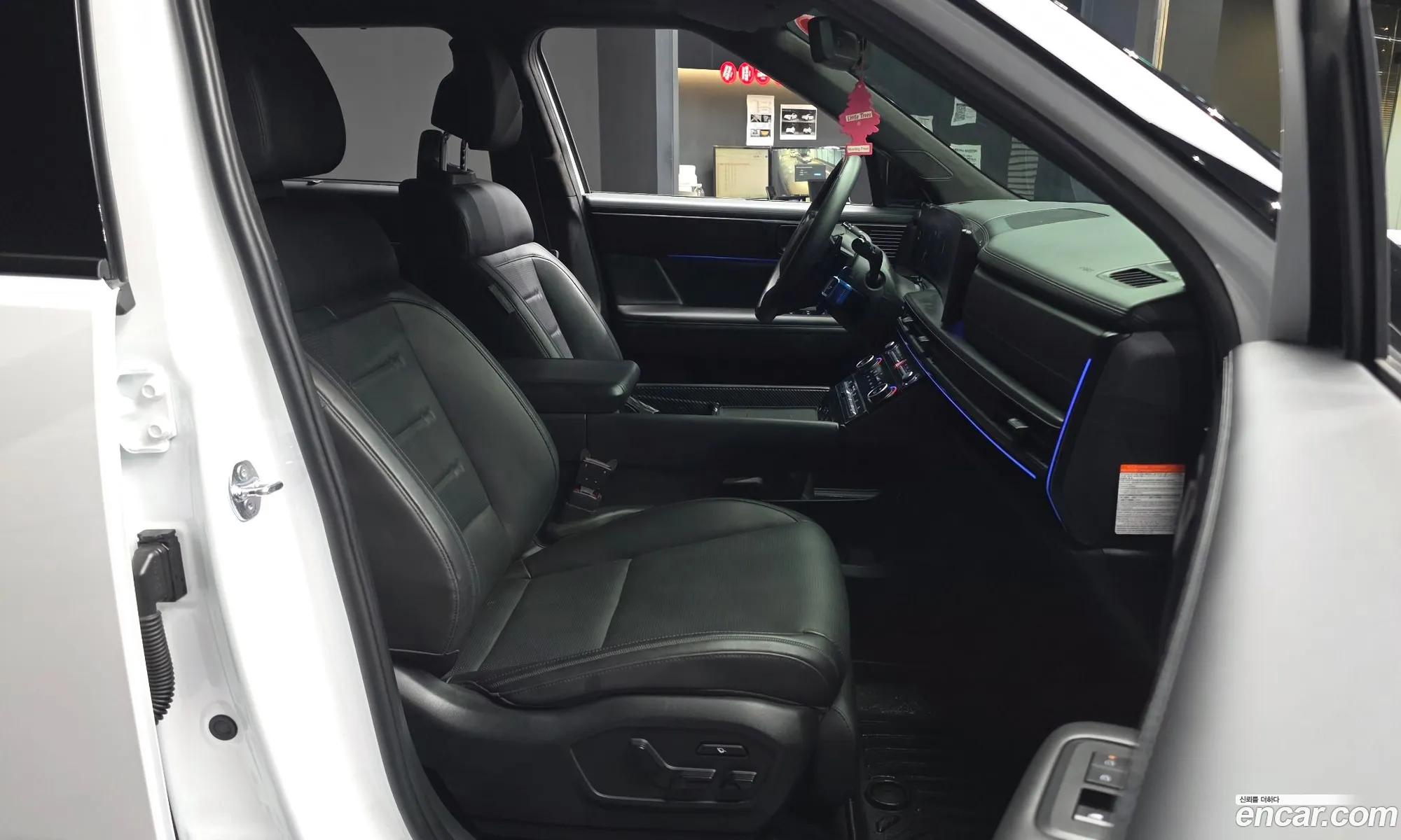 Hyundai Santa Fe 2023 — 18