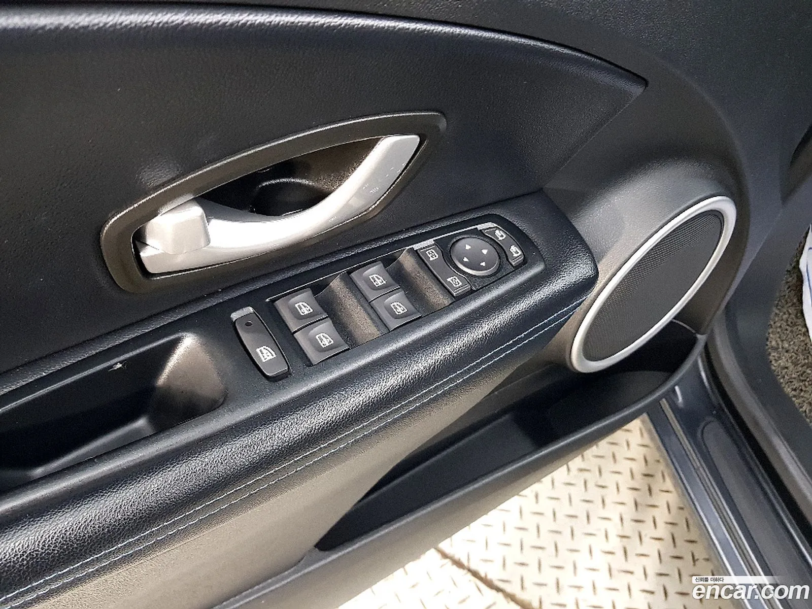 Renault Korea (Samsung) SM3 2012 — 6