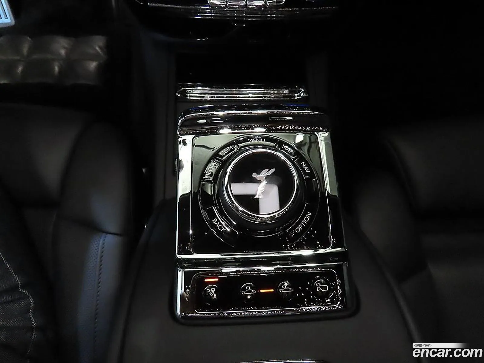 Rolls-Royce Phantom 2024 — 5