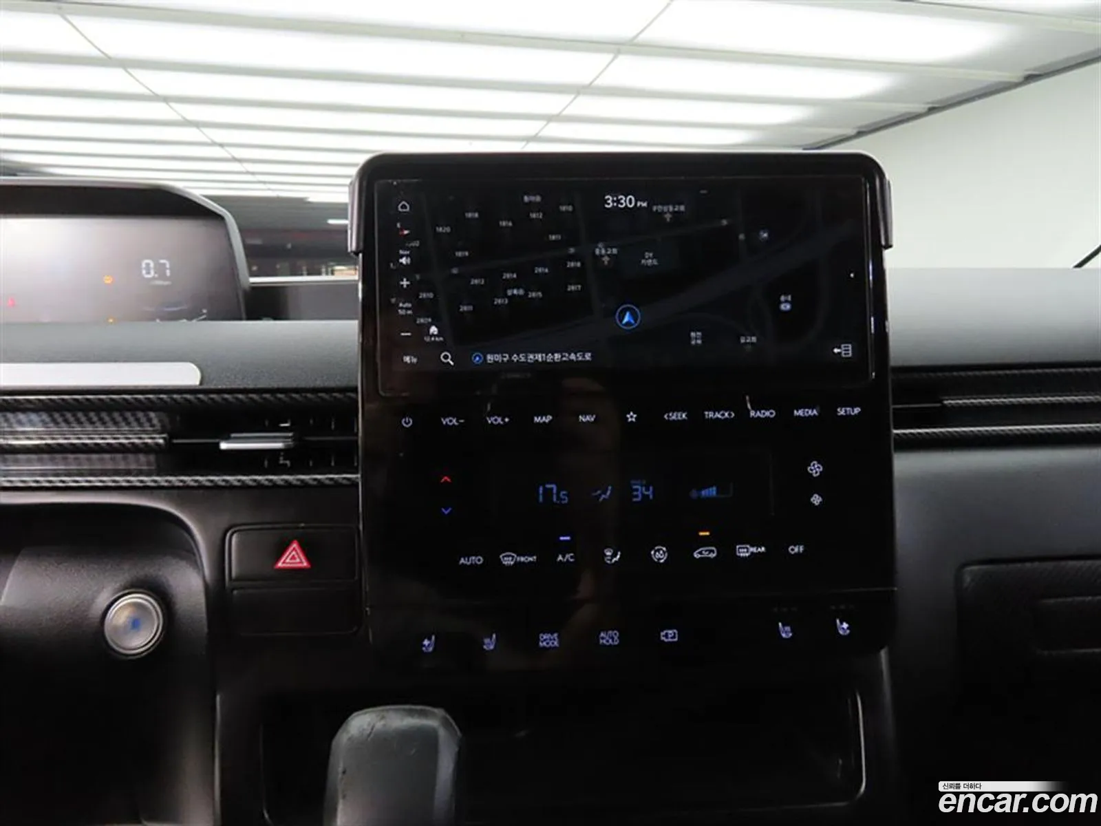 Hyundai Staria 2023 — 13