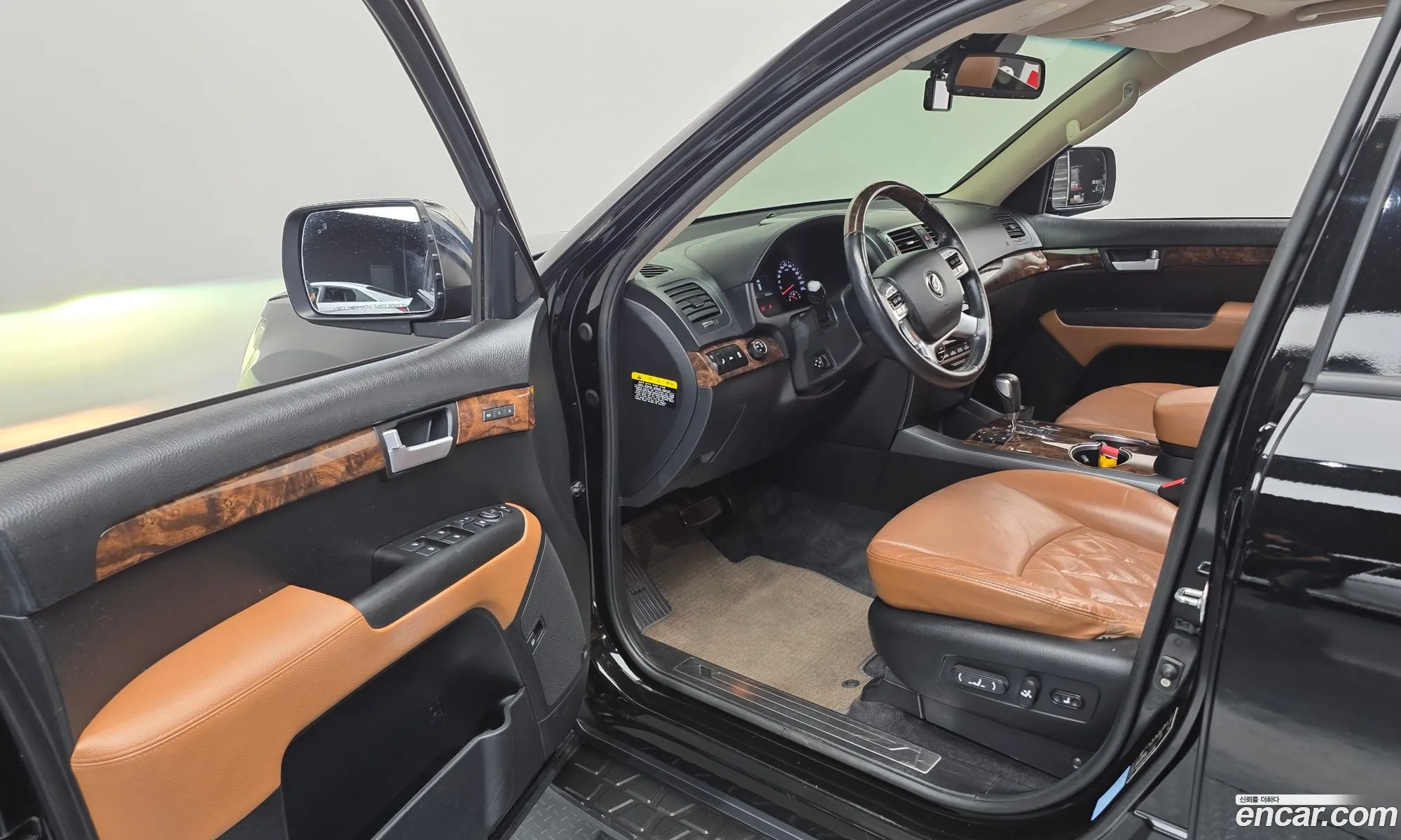 Kia Mohave 2017 KNAKN814DHA166740 — 2