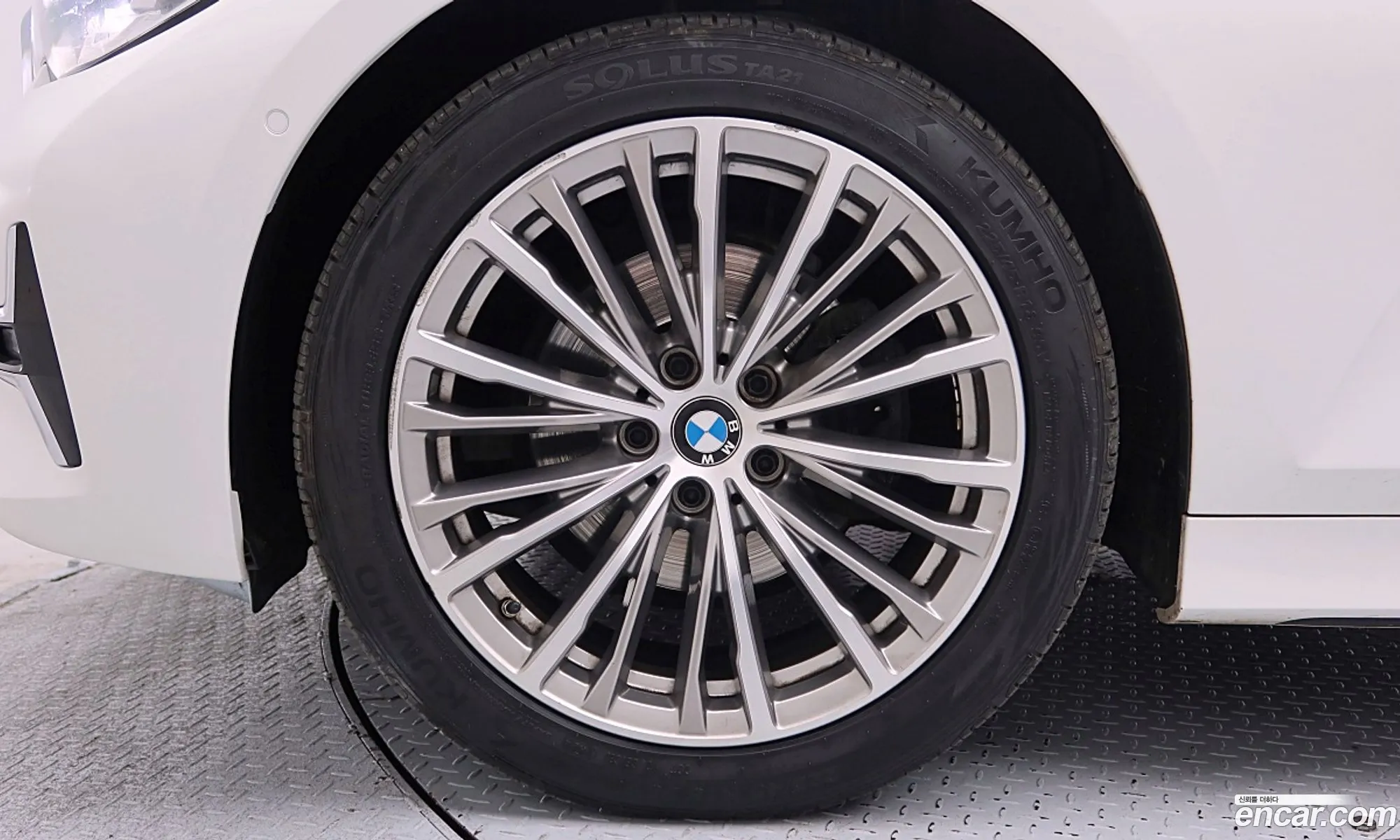 BMW 3 Series 2020 — 2