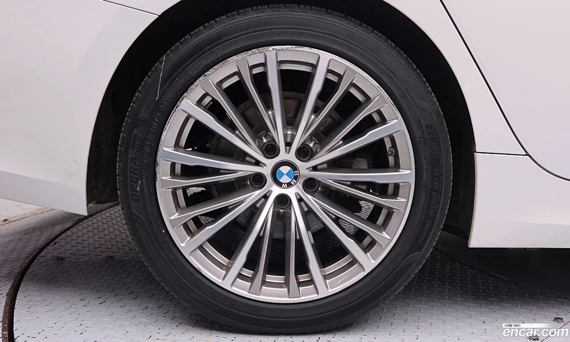 BMW 3 Series 2020 — 6