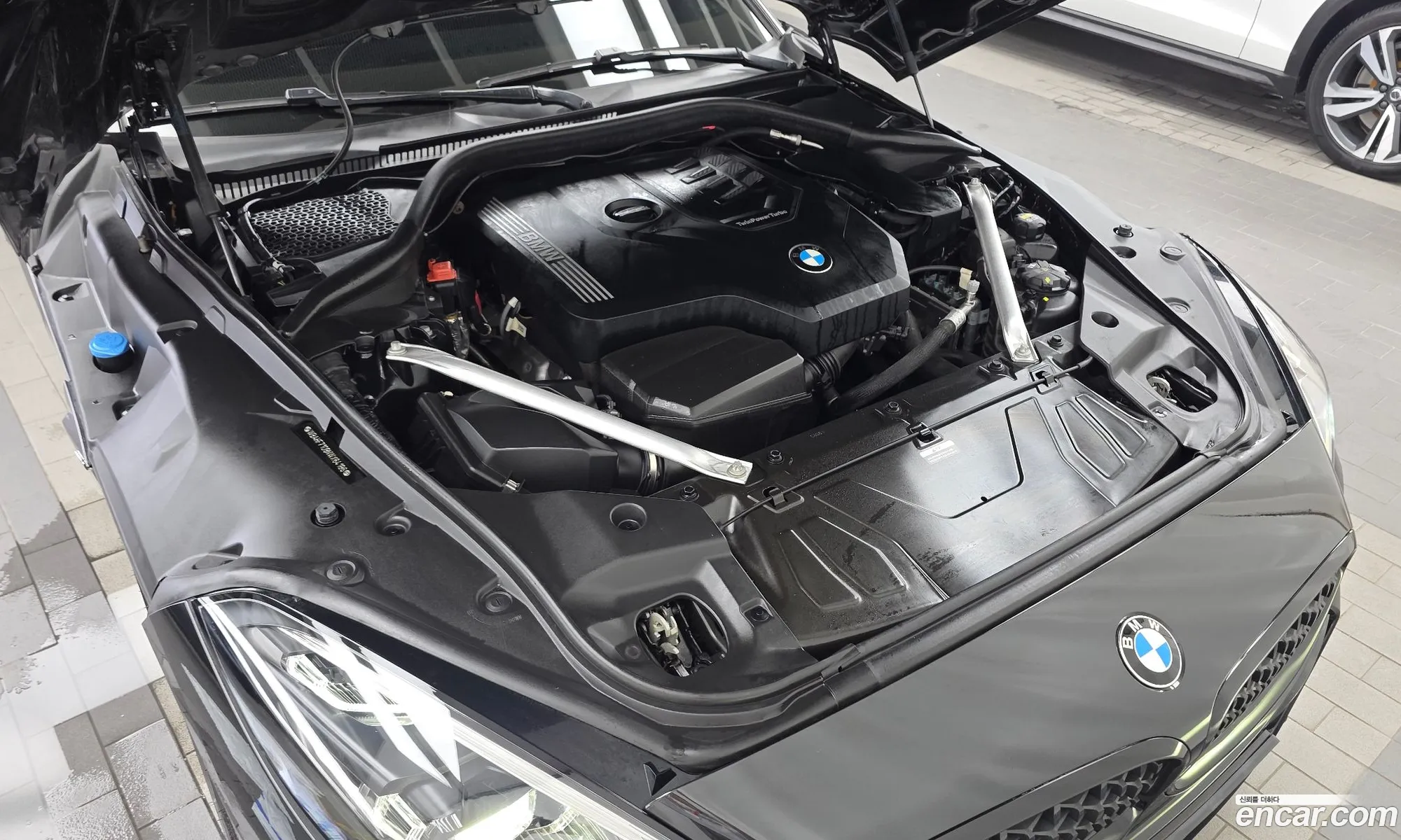 BMW Z4 2022 WBAHF7108NWX64186 — 18