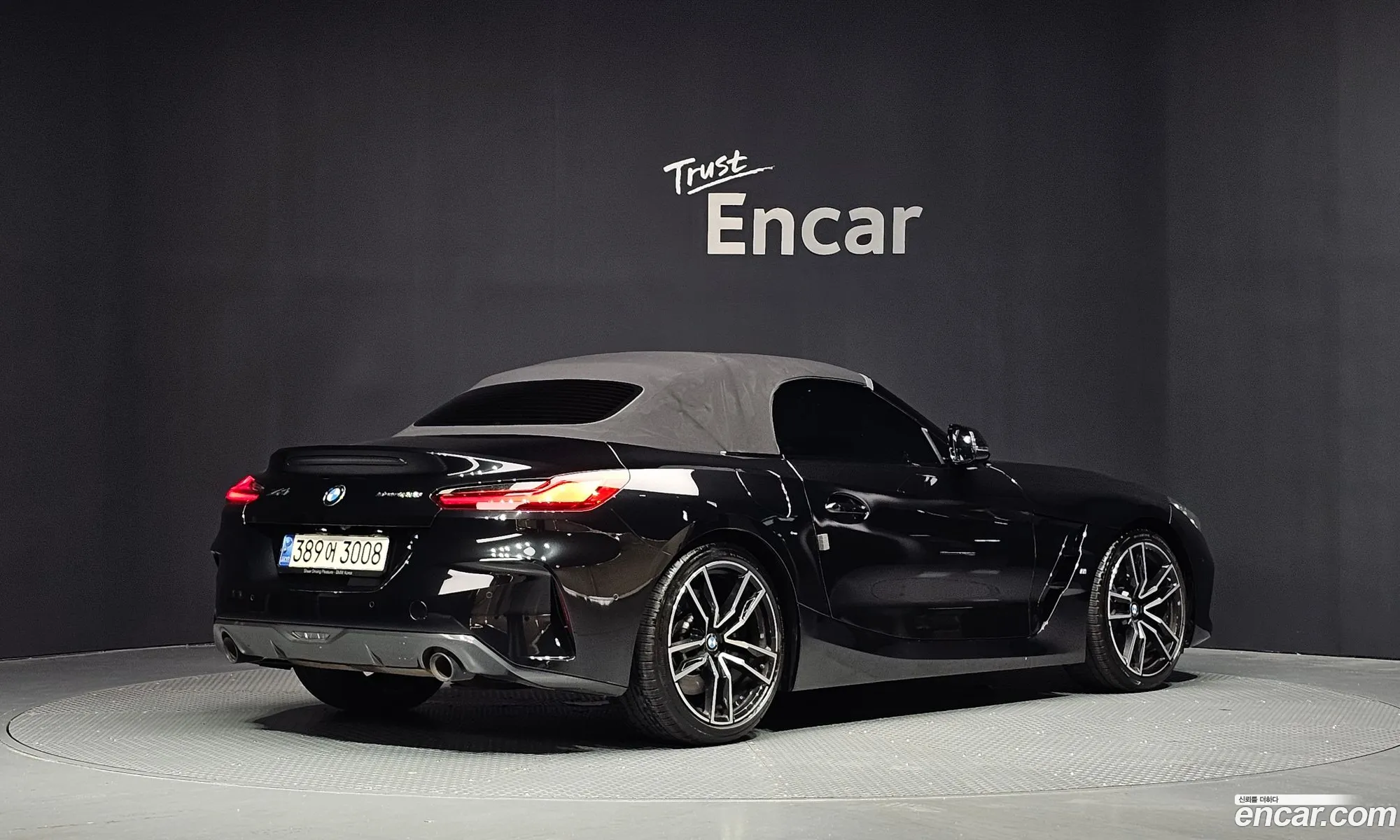 BMW Z4 2022 WBAHF7108NWX64186 — 22