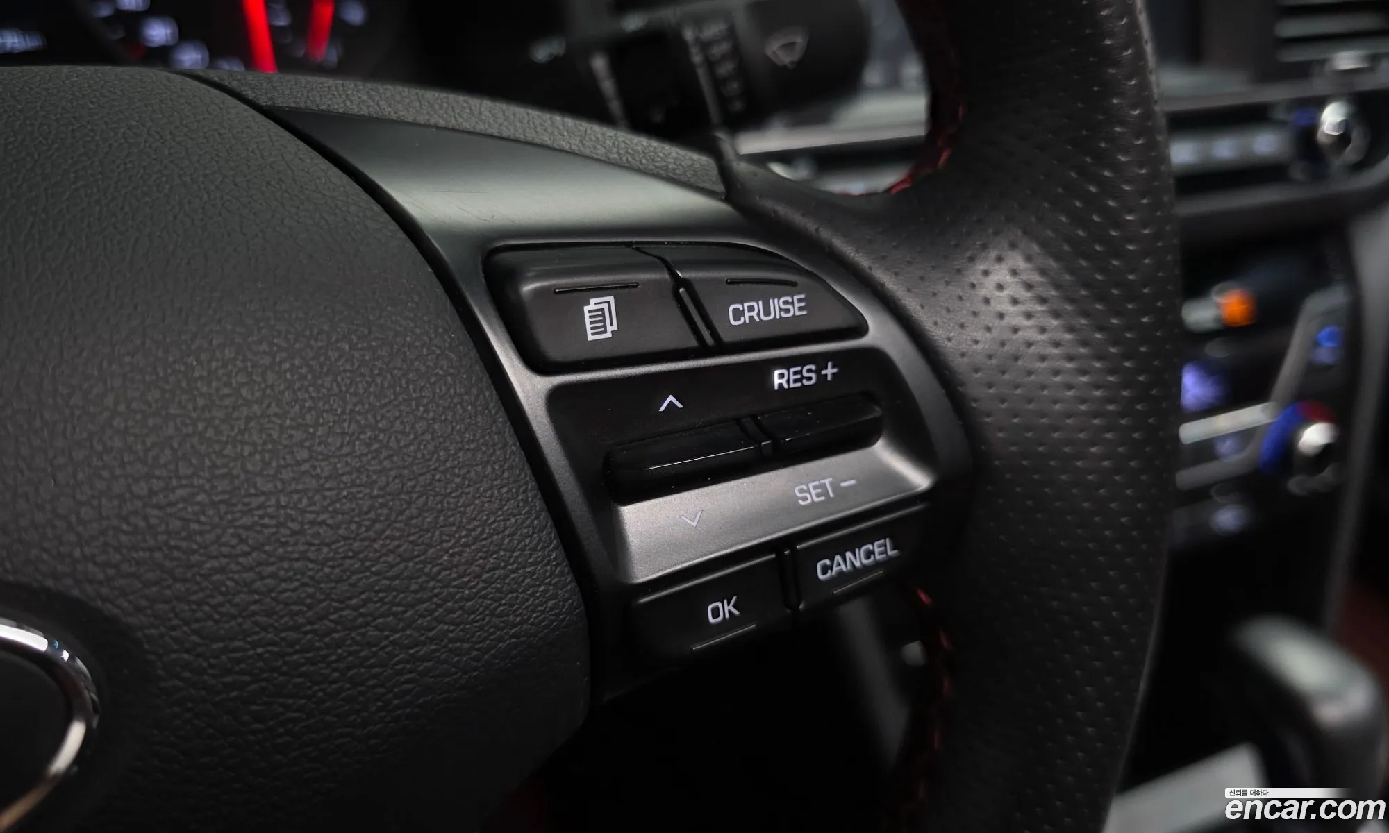 Hyundai Elantra AD 2016 — 26