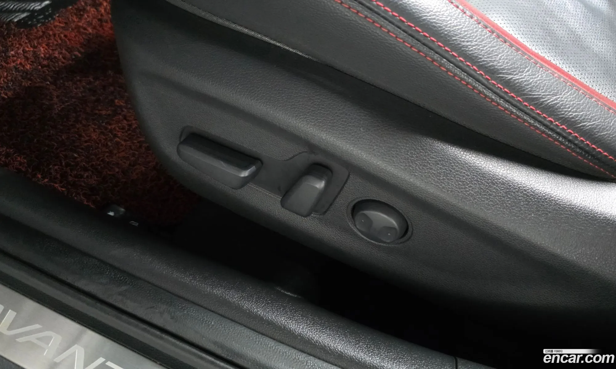 Hyundai Elantra AD 2016 — 34