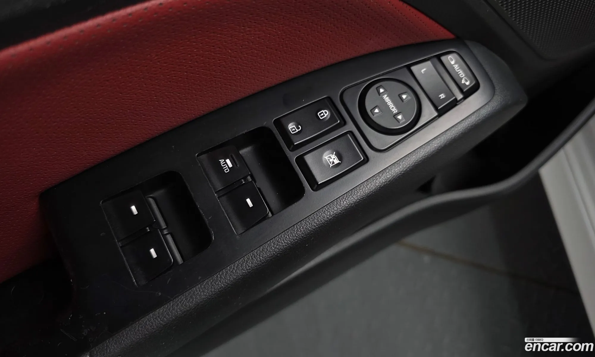 Hyundai Elantra AD 2016 — 18