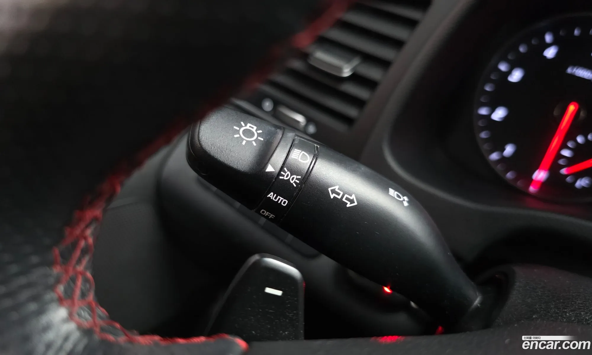 Hyundai Elantra AD 2016 — 22