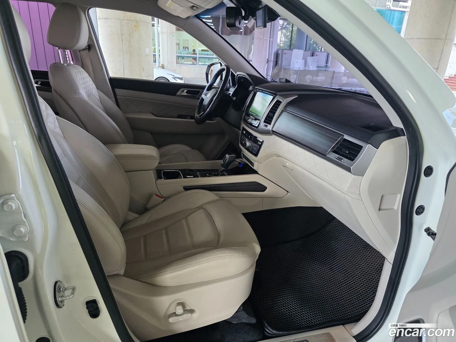 KG Mobility (SsangYong) G4 Rexton