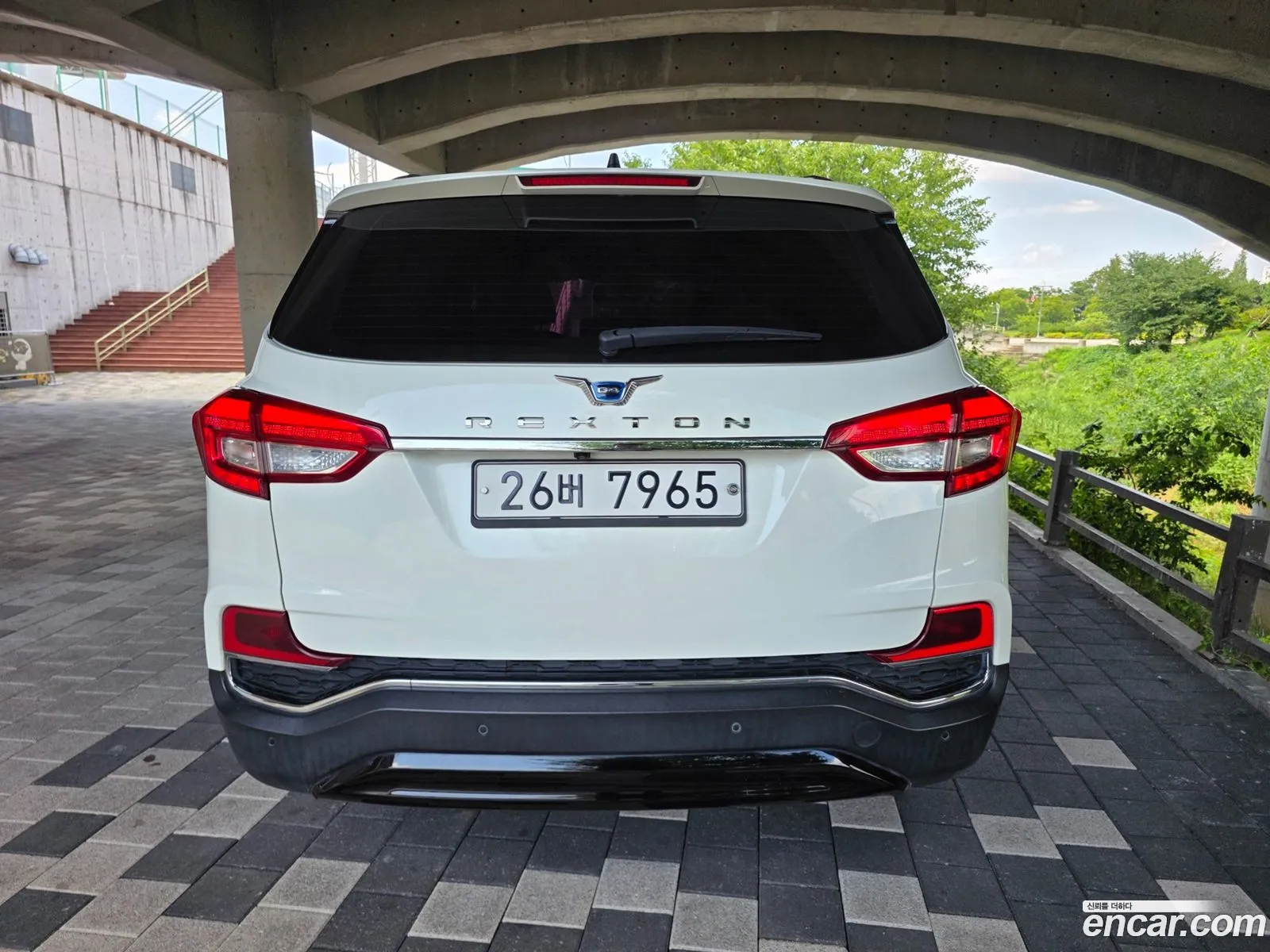 KG Mobility (SsangYong) G4 Rexton 2018 — 18