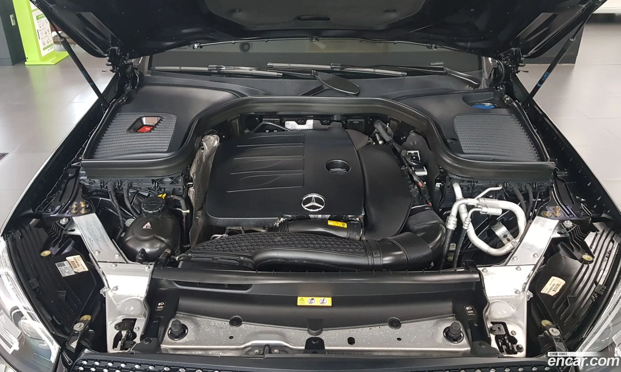 Mercedes-Benz GLC-Class X253 2023 — 16